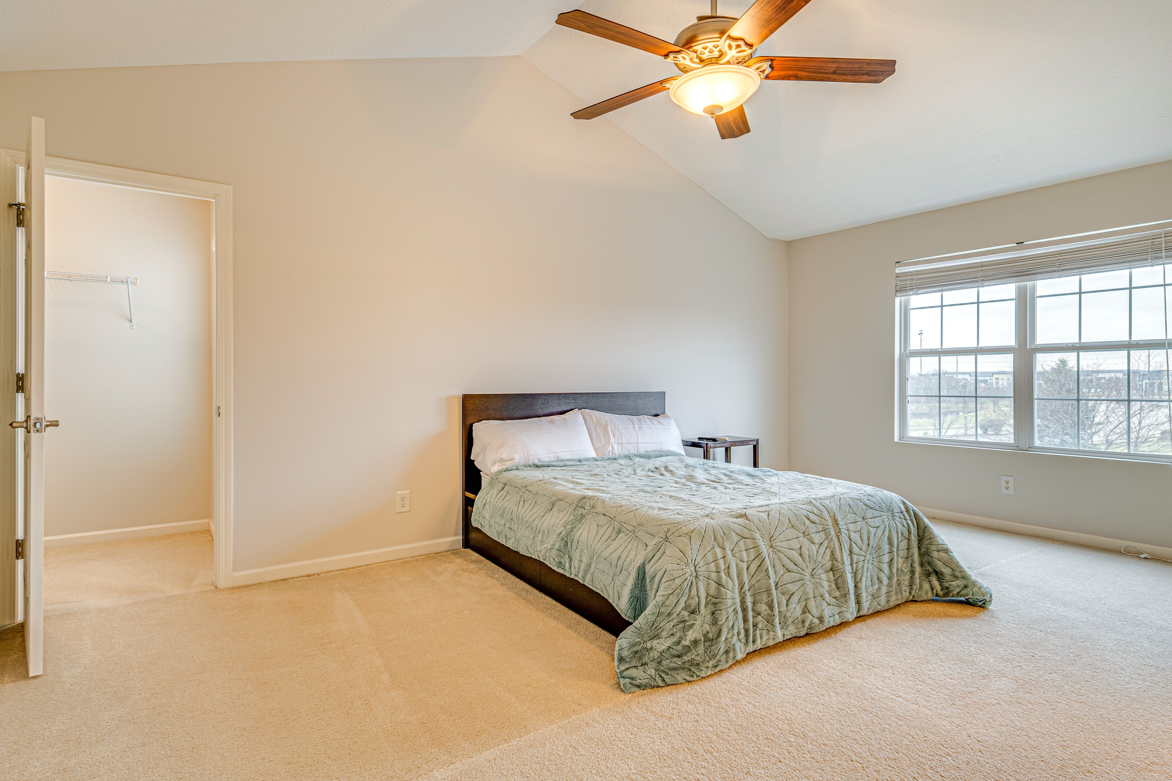 Bedroom 1 | Queen Bed | Walk-In Closet | 2nd Floor