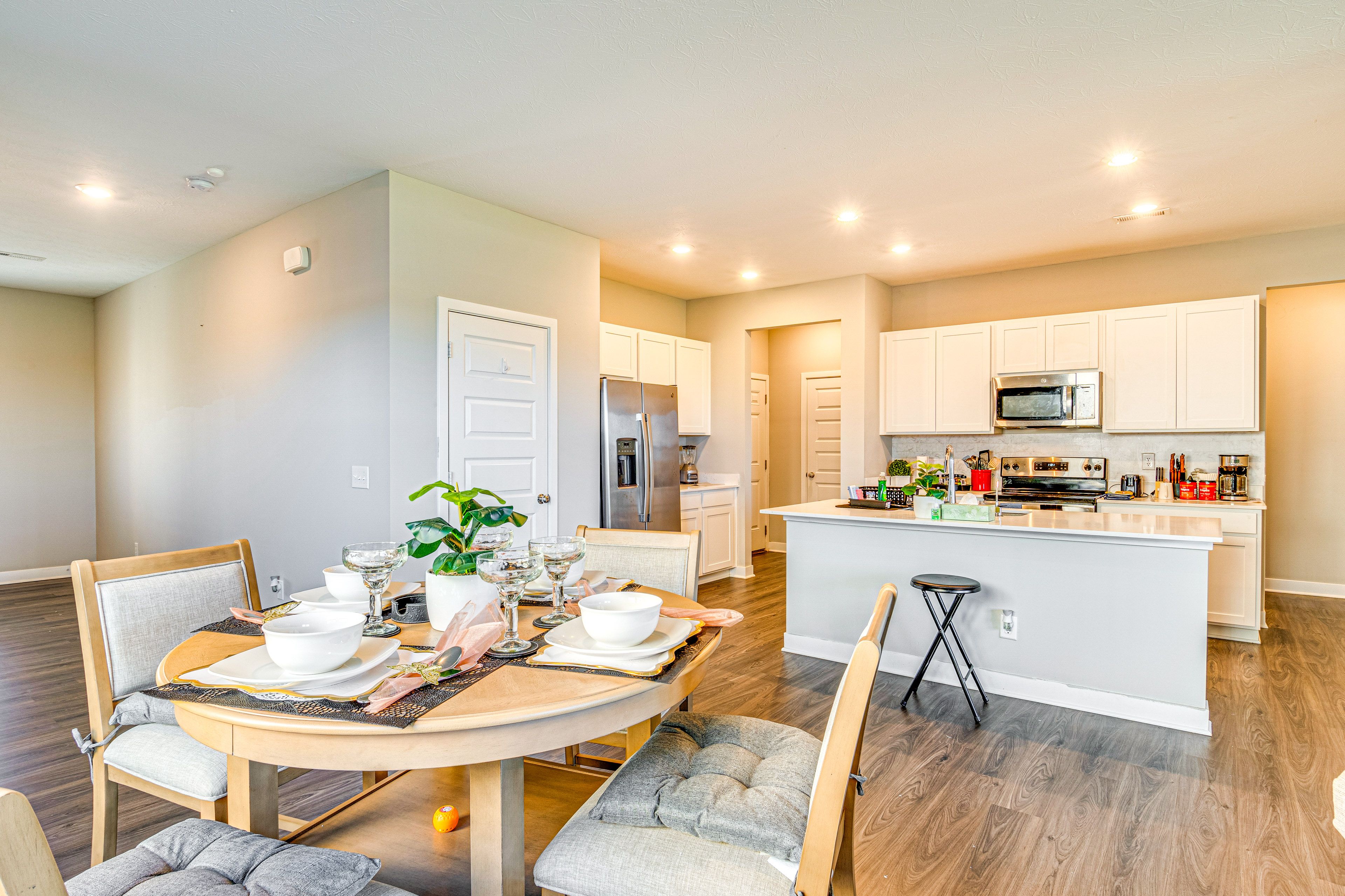 Dining Area | 2-Story Home