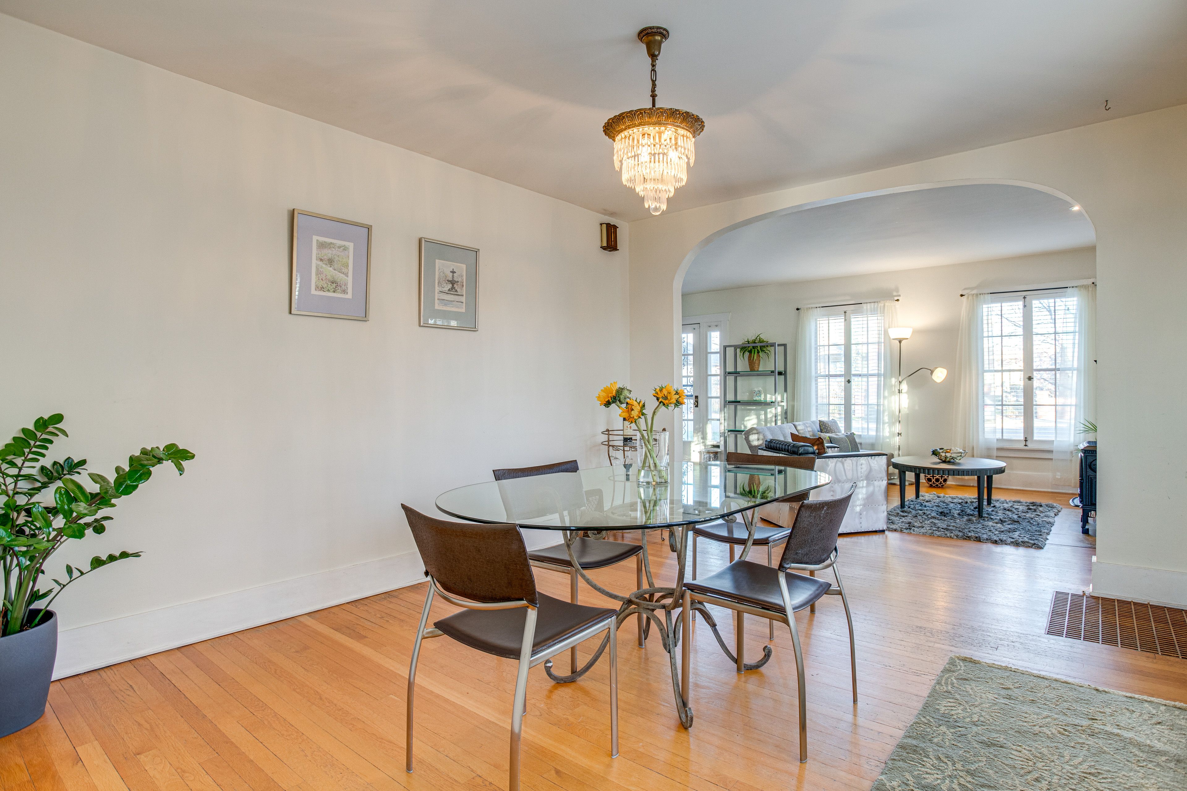 Dining Room | Dishware/Flatware Provided | Main Level