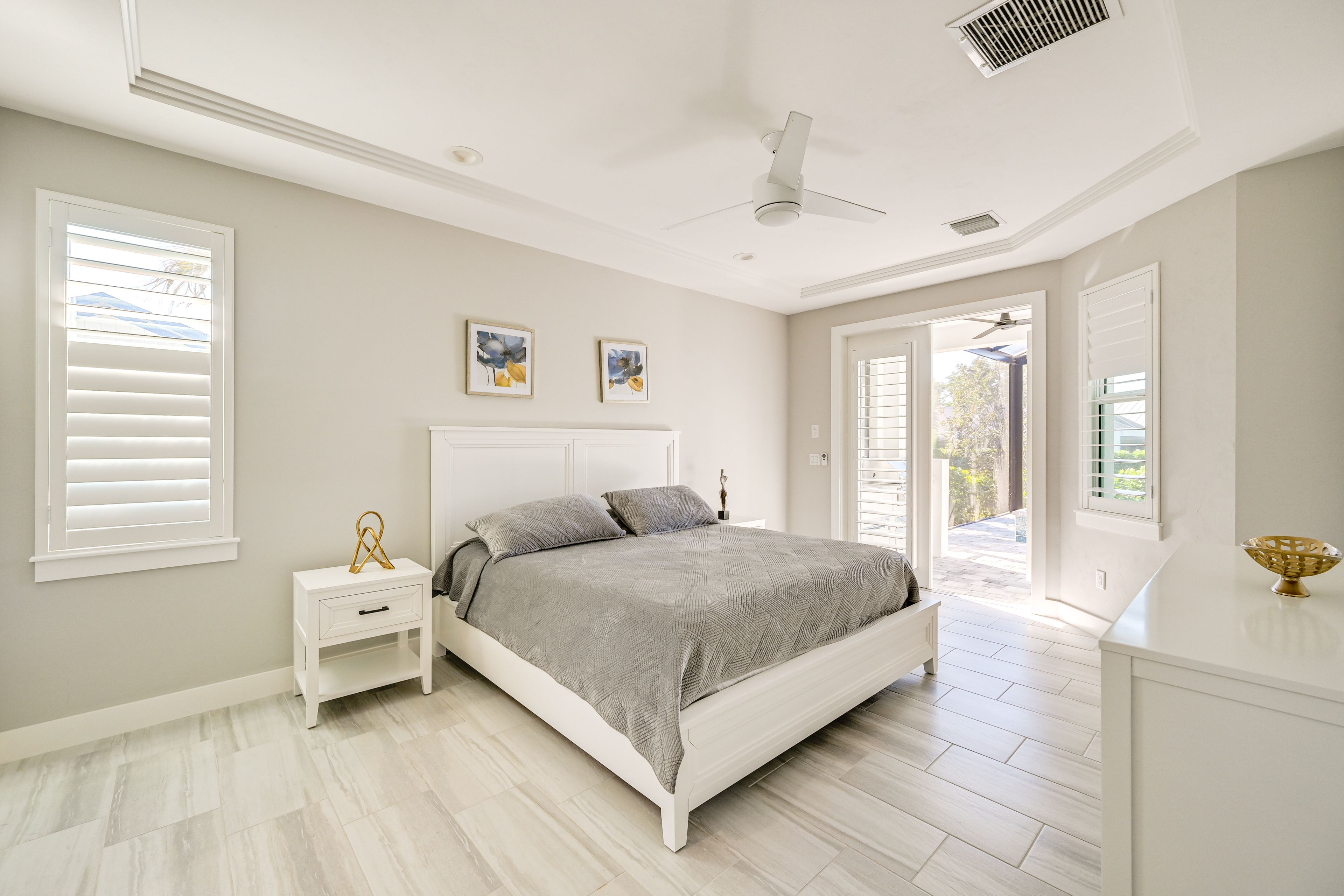 Bedroom 1 | King Bed | Linens Provided