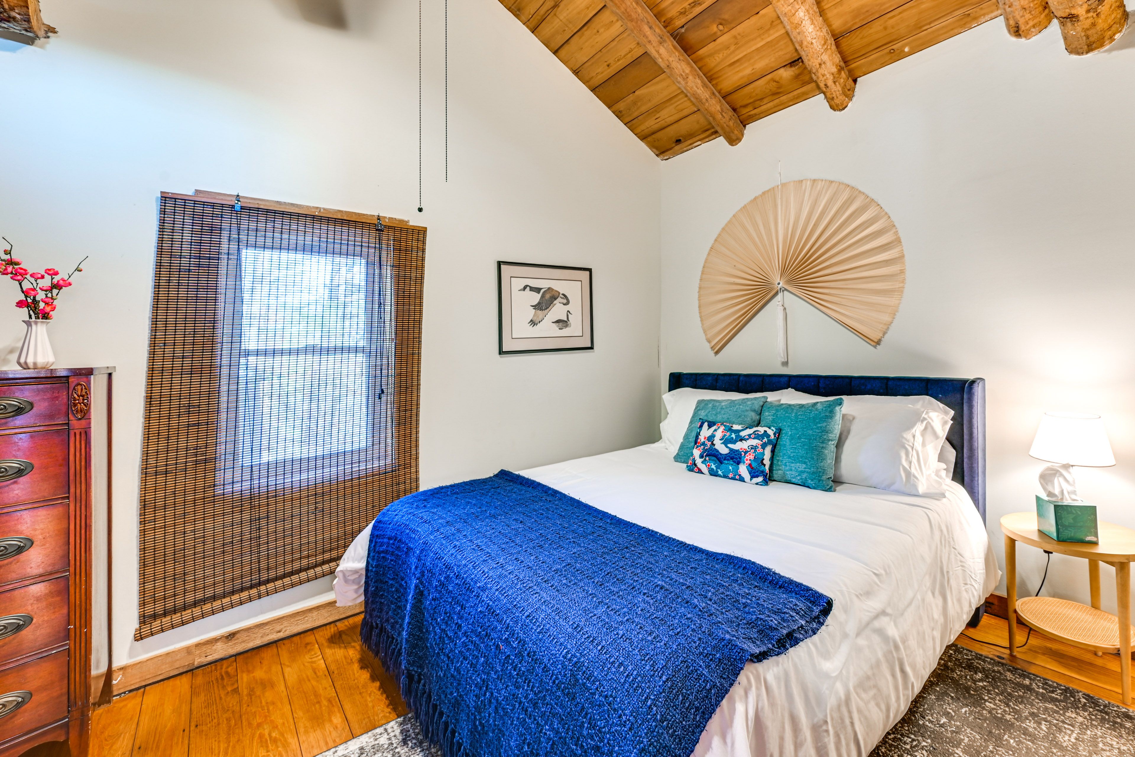 Bedroom 1 | 2 Queen Beds | 1st Floor