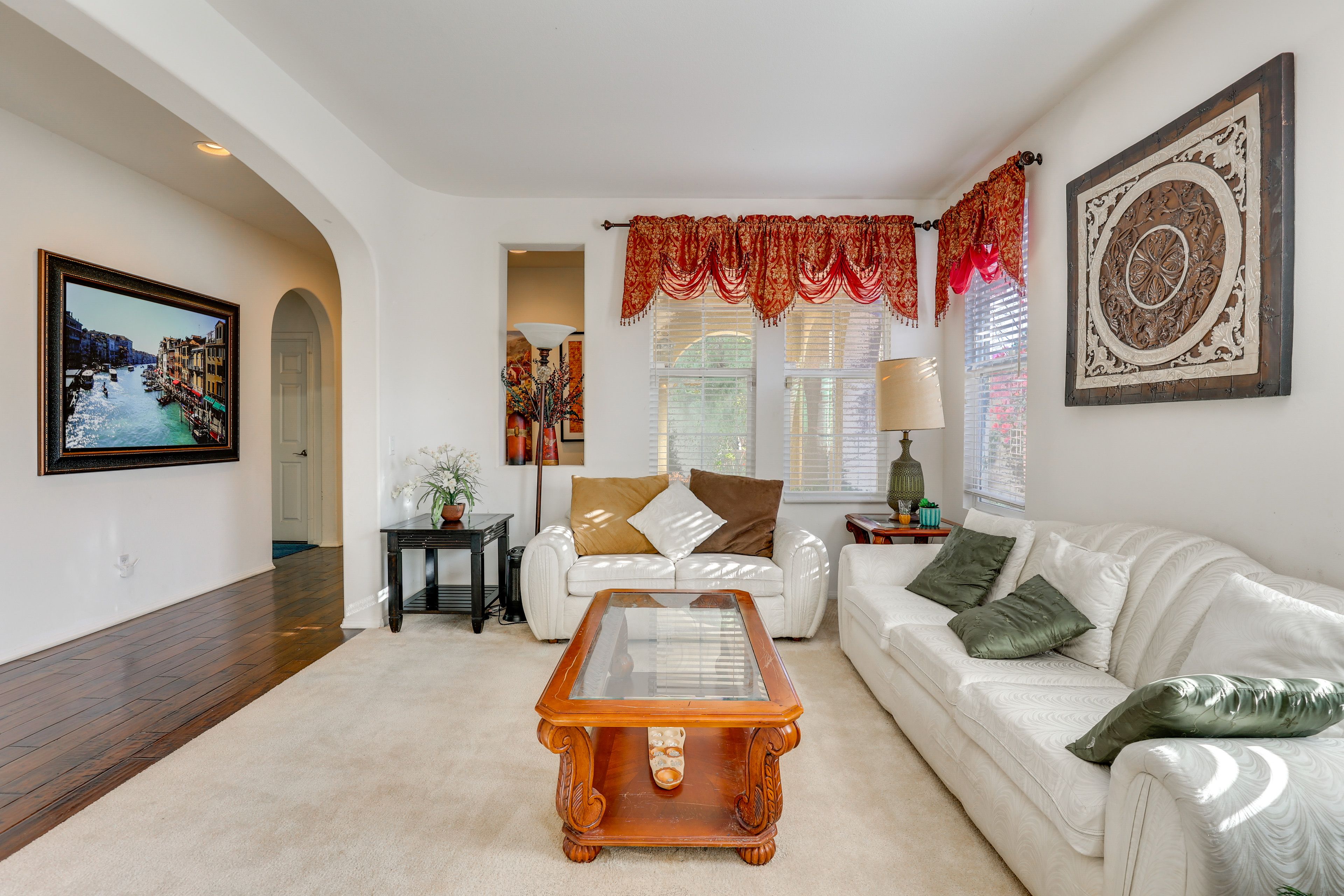 Sitting Room | 1st Floor