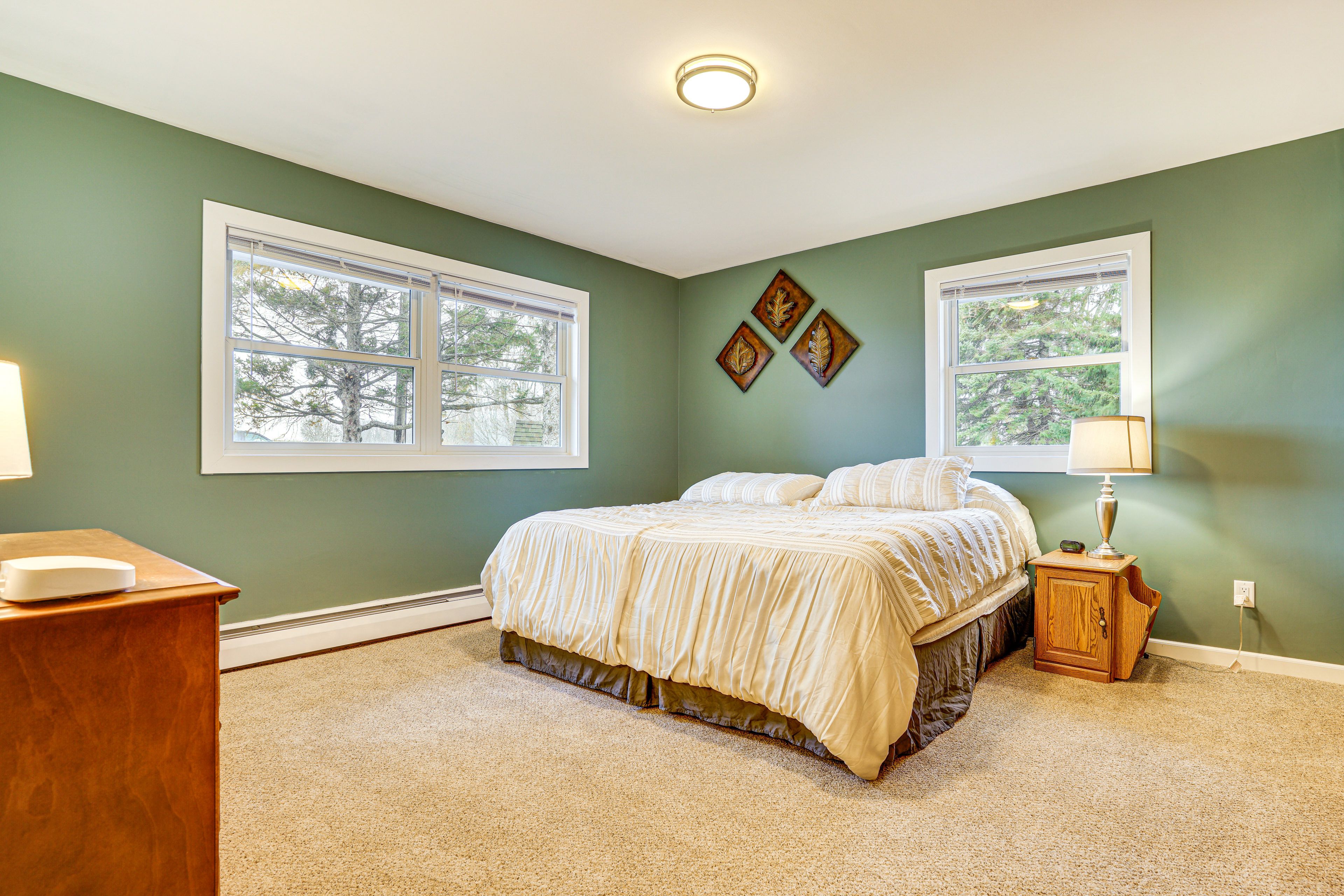 Bedroom 1 | King Bed | Linens Provided | Main Level