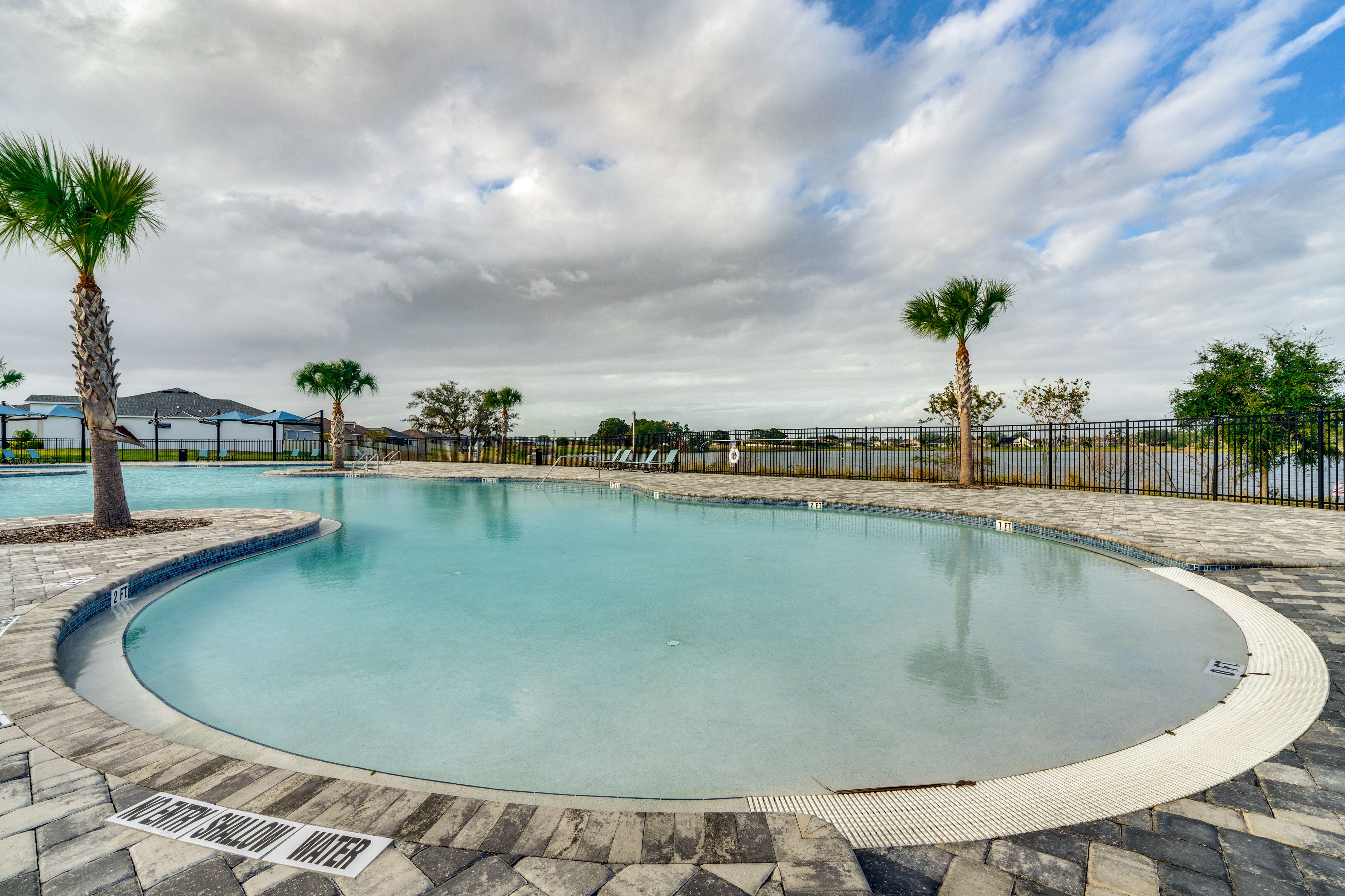 VillaMar | Community Amenities | Outdoor Pool