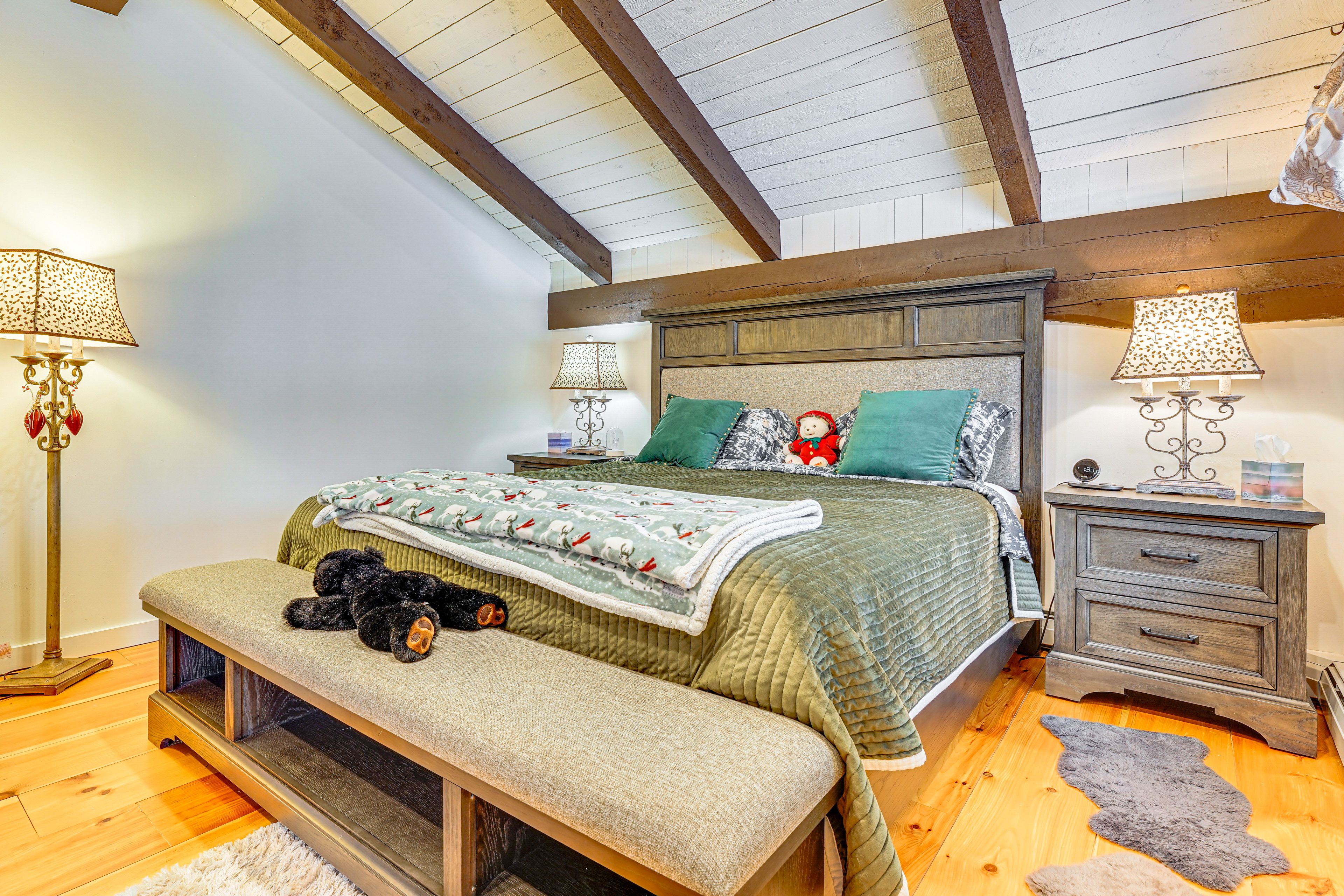 Bedroom Suite 1 | King Bed | Balcony Access | 2nd Floor