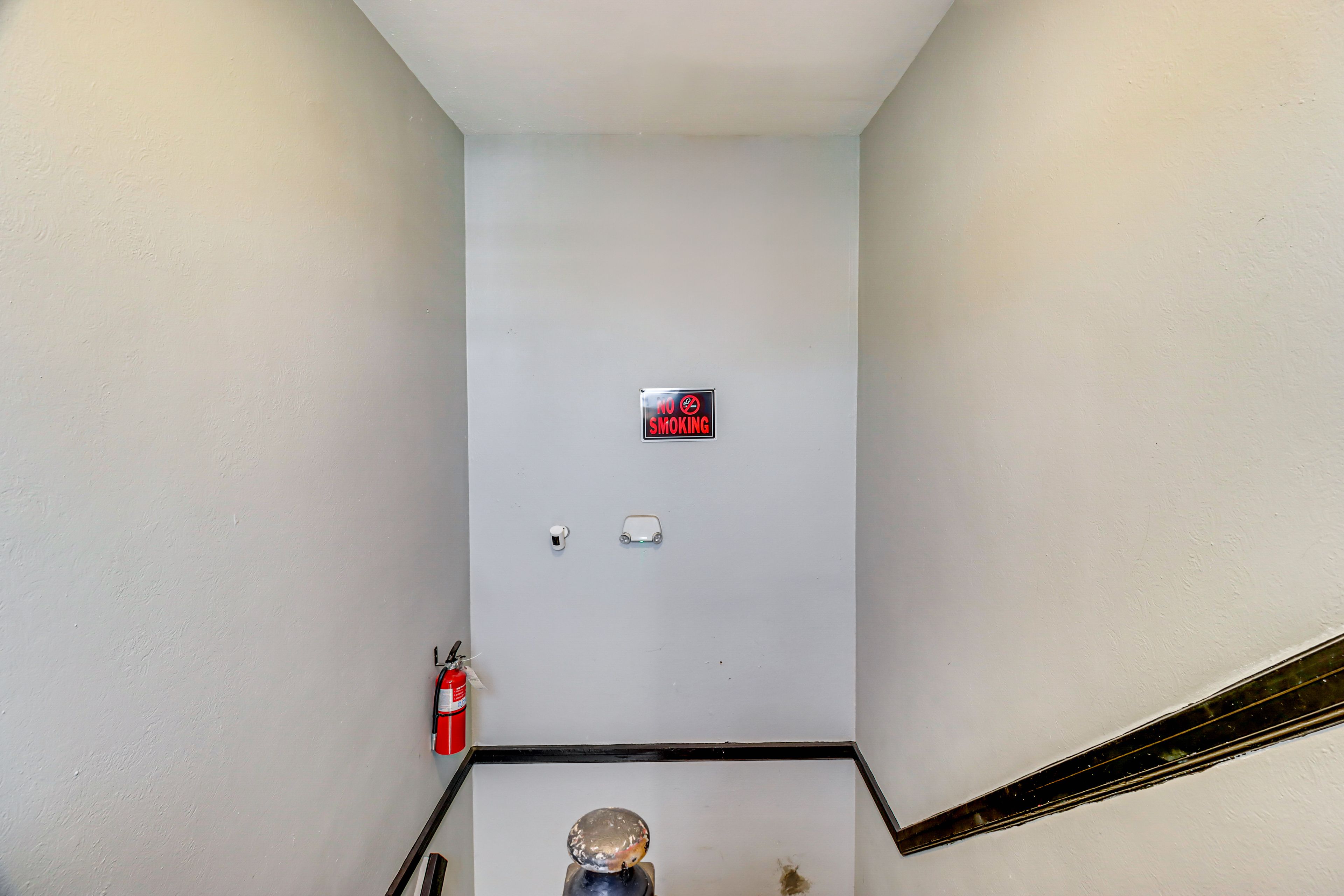 Complex Hallway