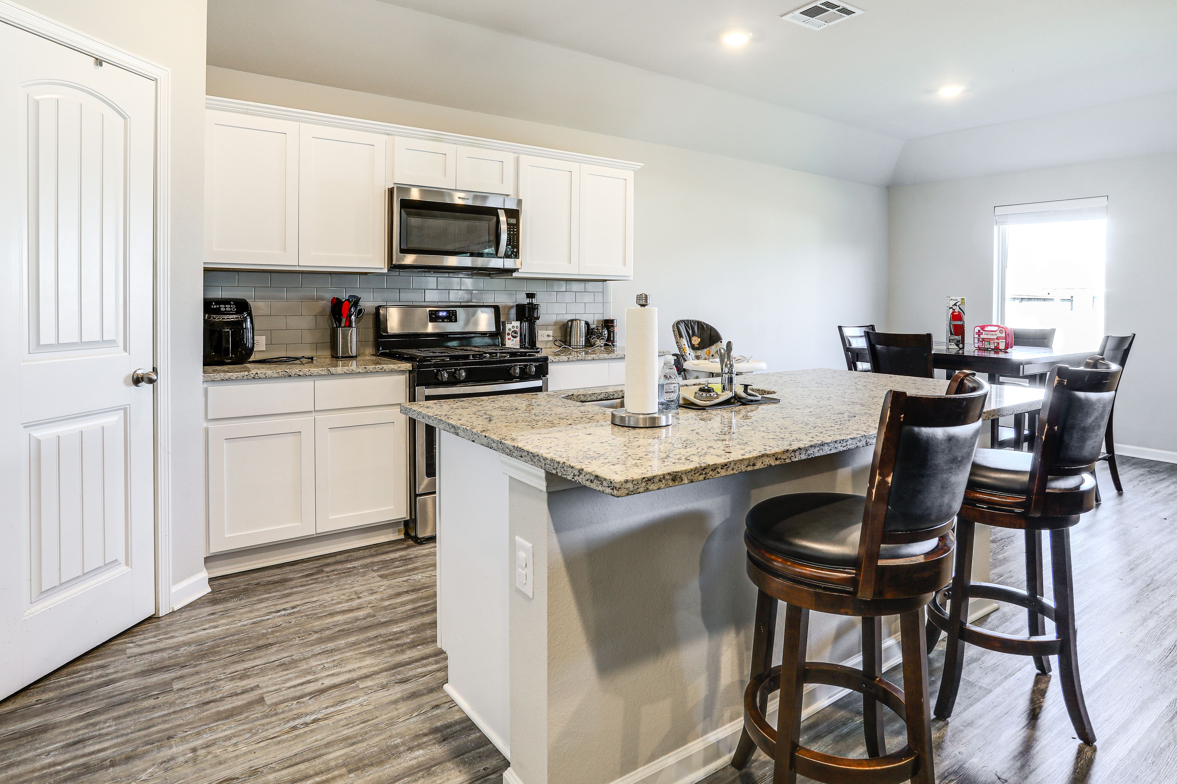 Kitchen | Dishwasher | Air Fryer | Drip Coffee Maker