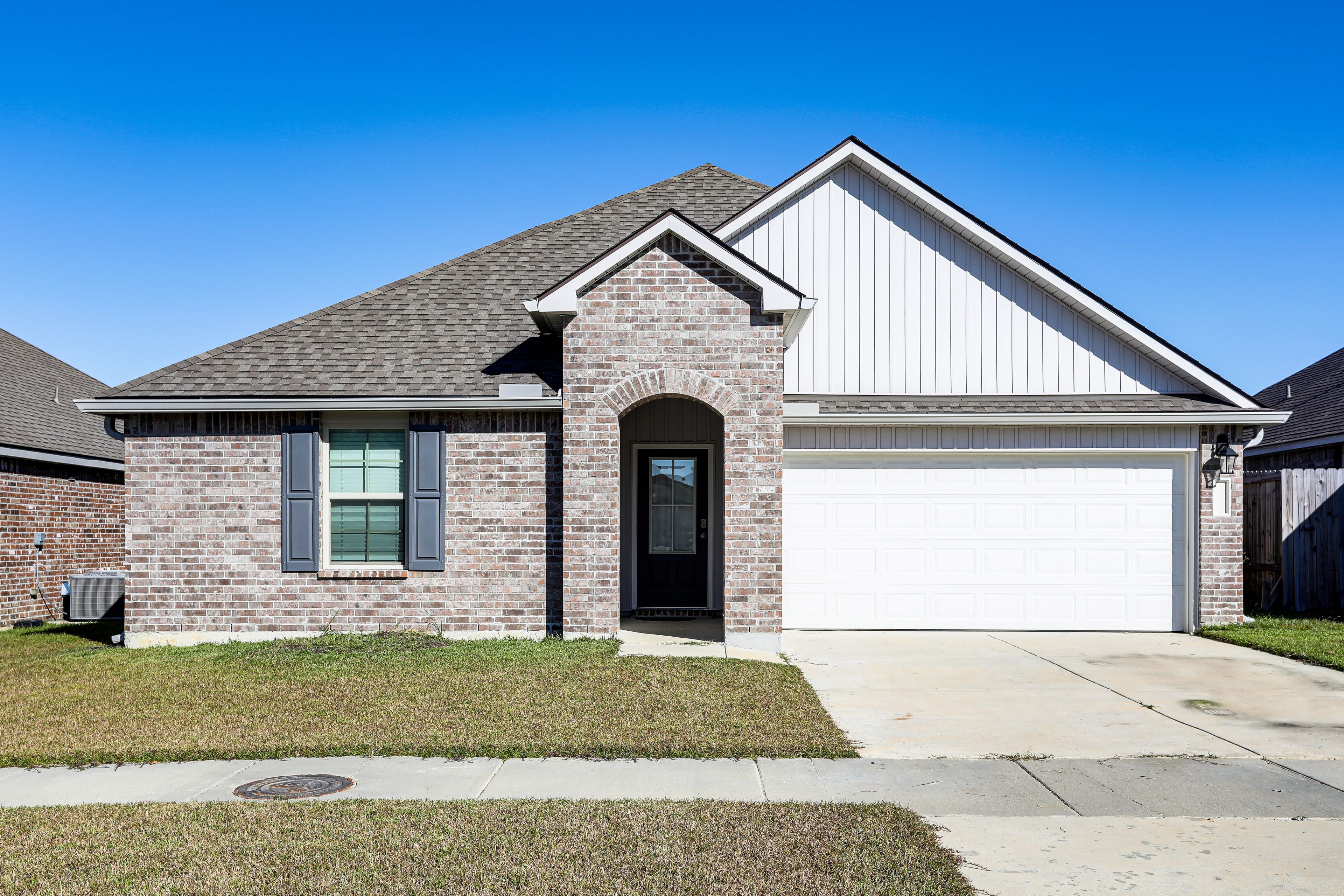 Zachary Vacation Rental | 4BR | 2BA | 1 Step to Enter | 1,550 Sq Ft