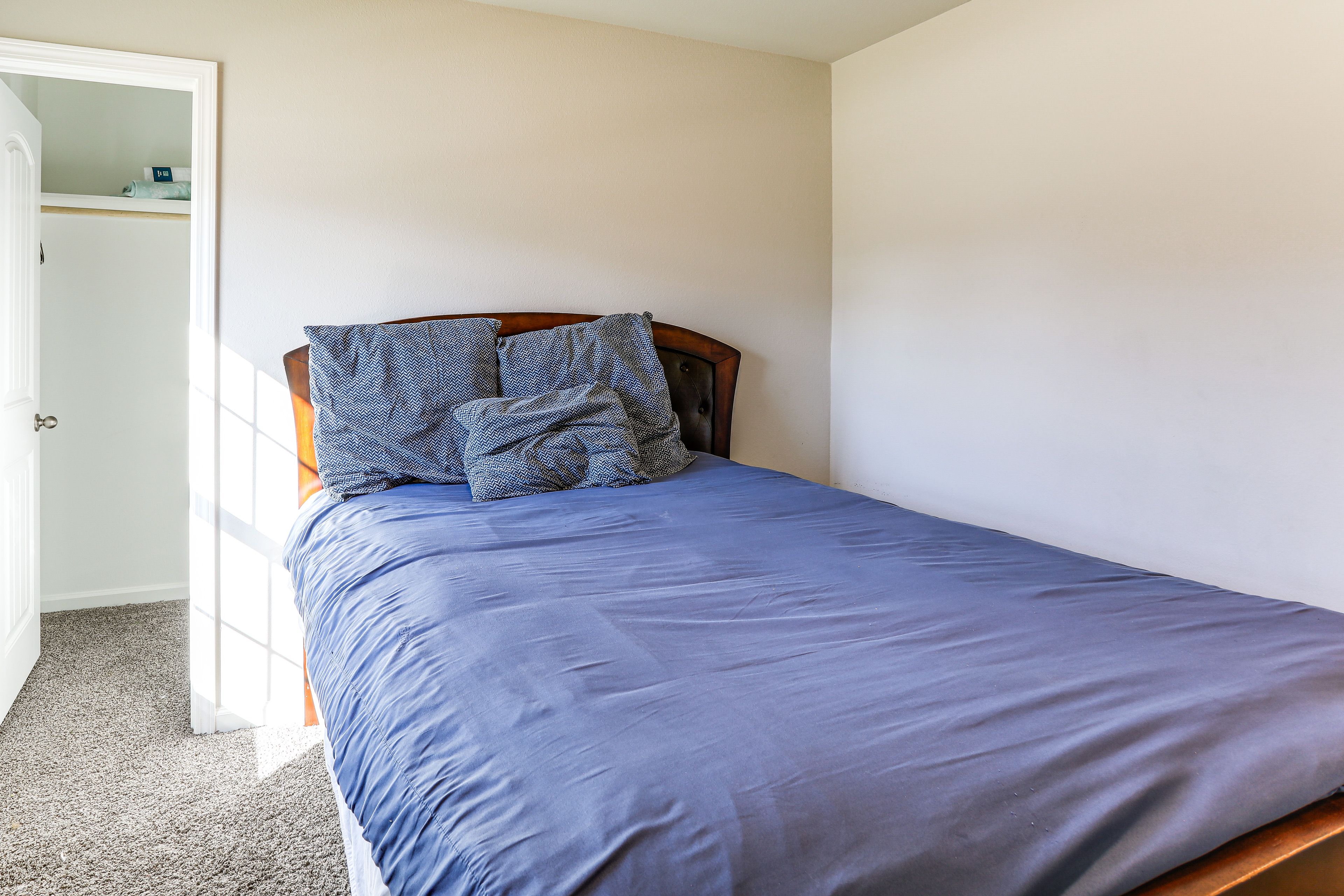 Bedroom 3 | Full Bed | Smart TV