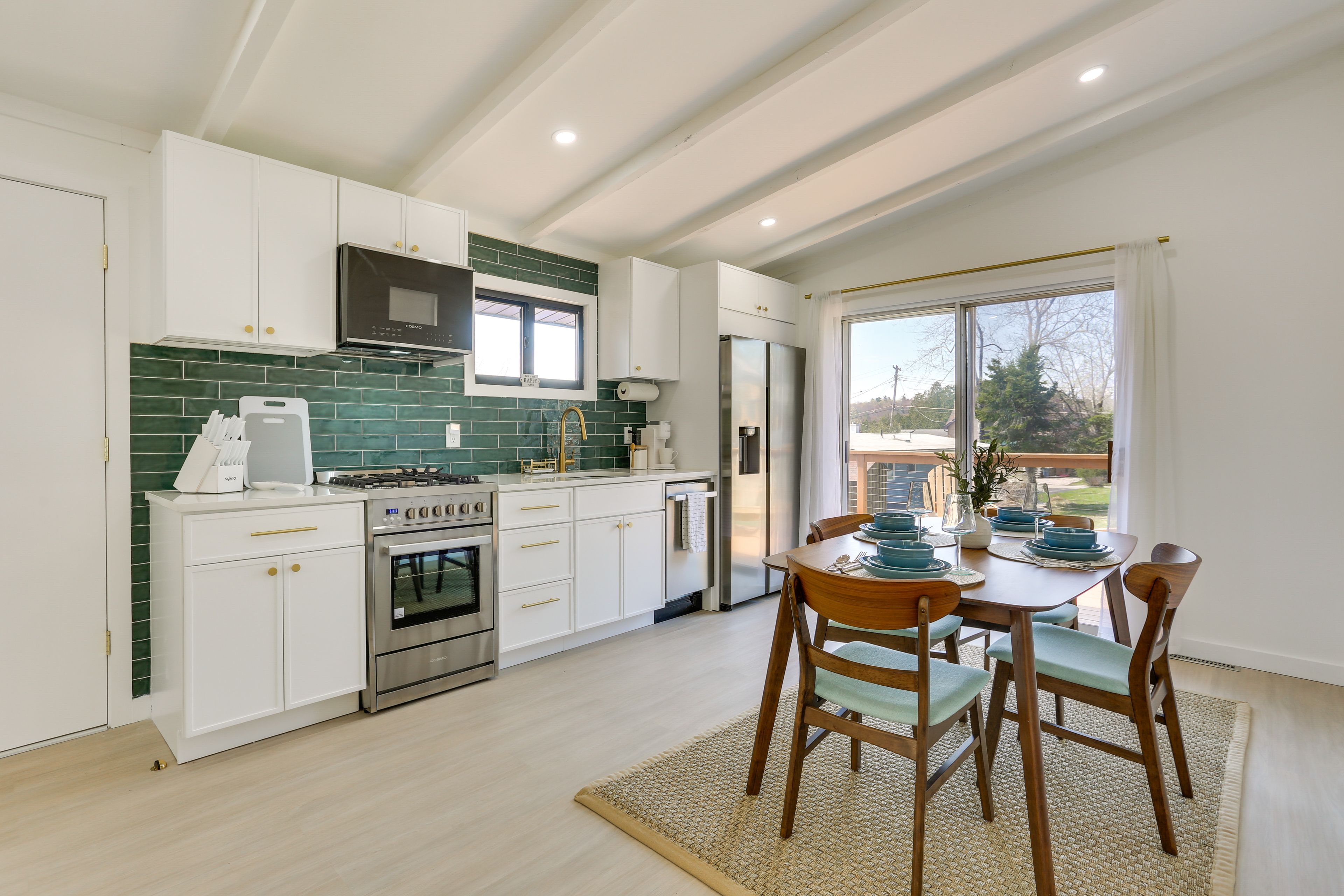 Dining Area | 1st Floor