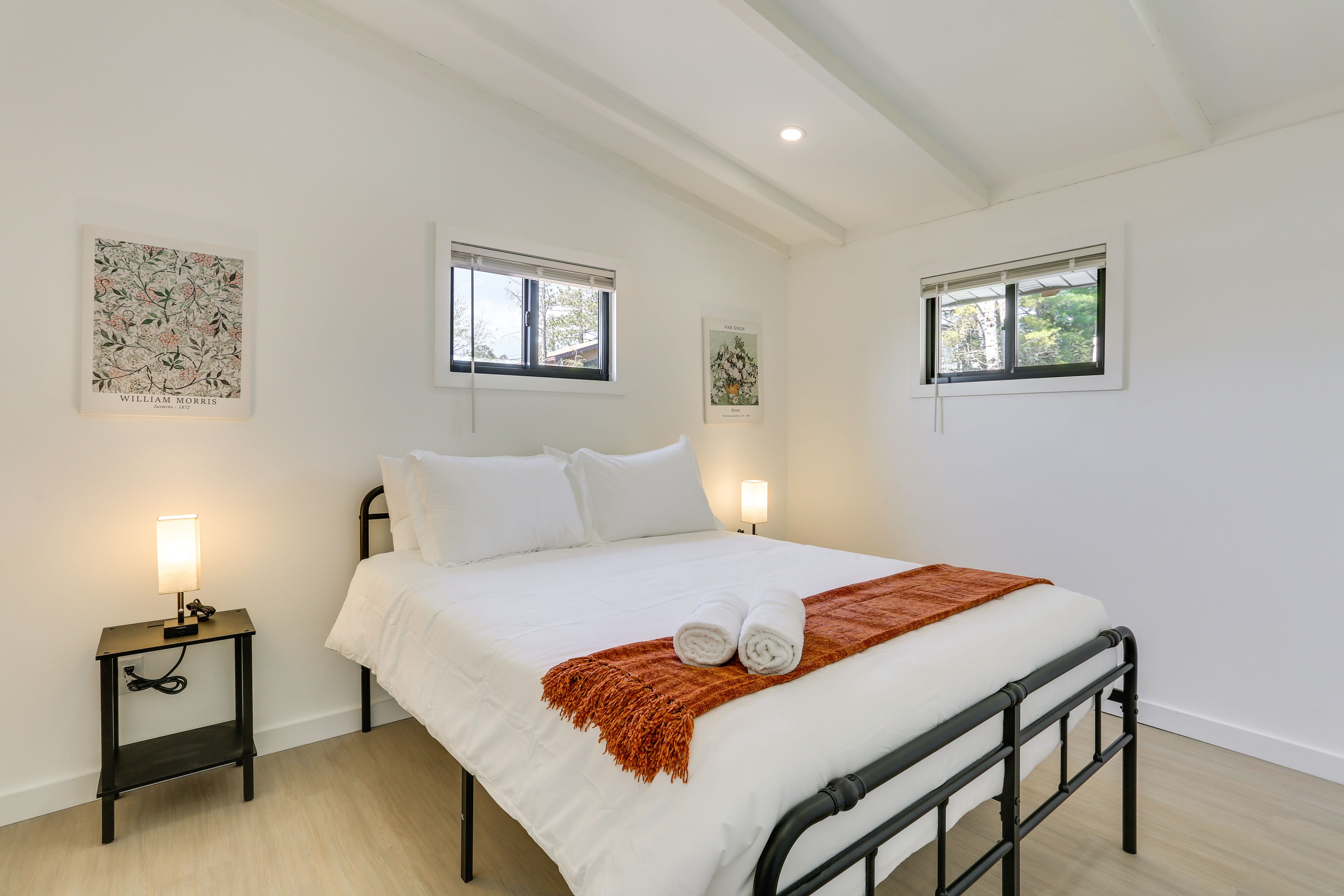 Bedroom 2 | 1st Floor | Queen Bed