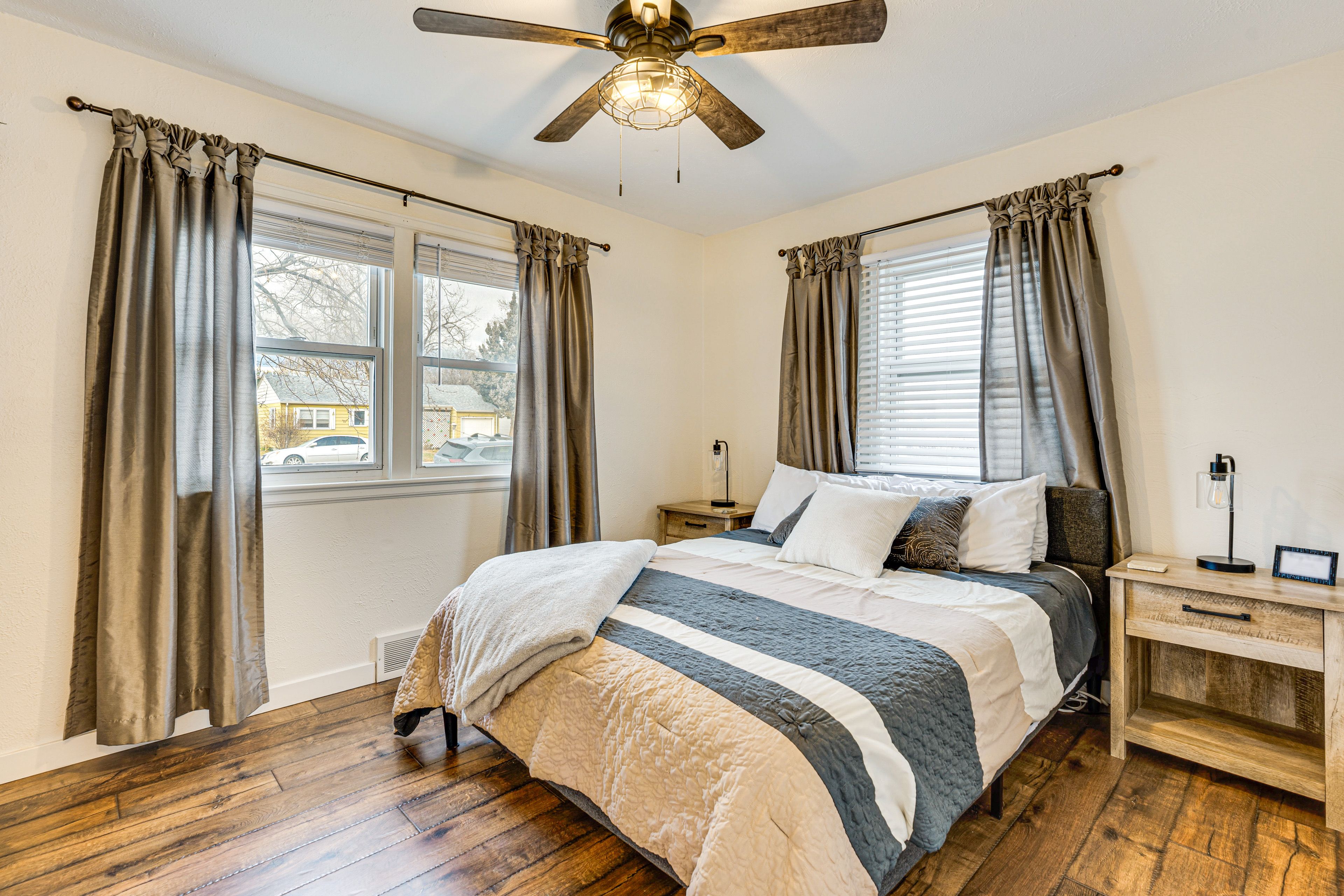 Bedroom 1 | Queen Bed | Linens Provided