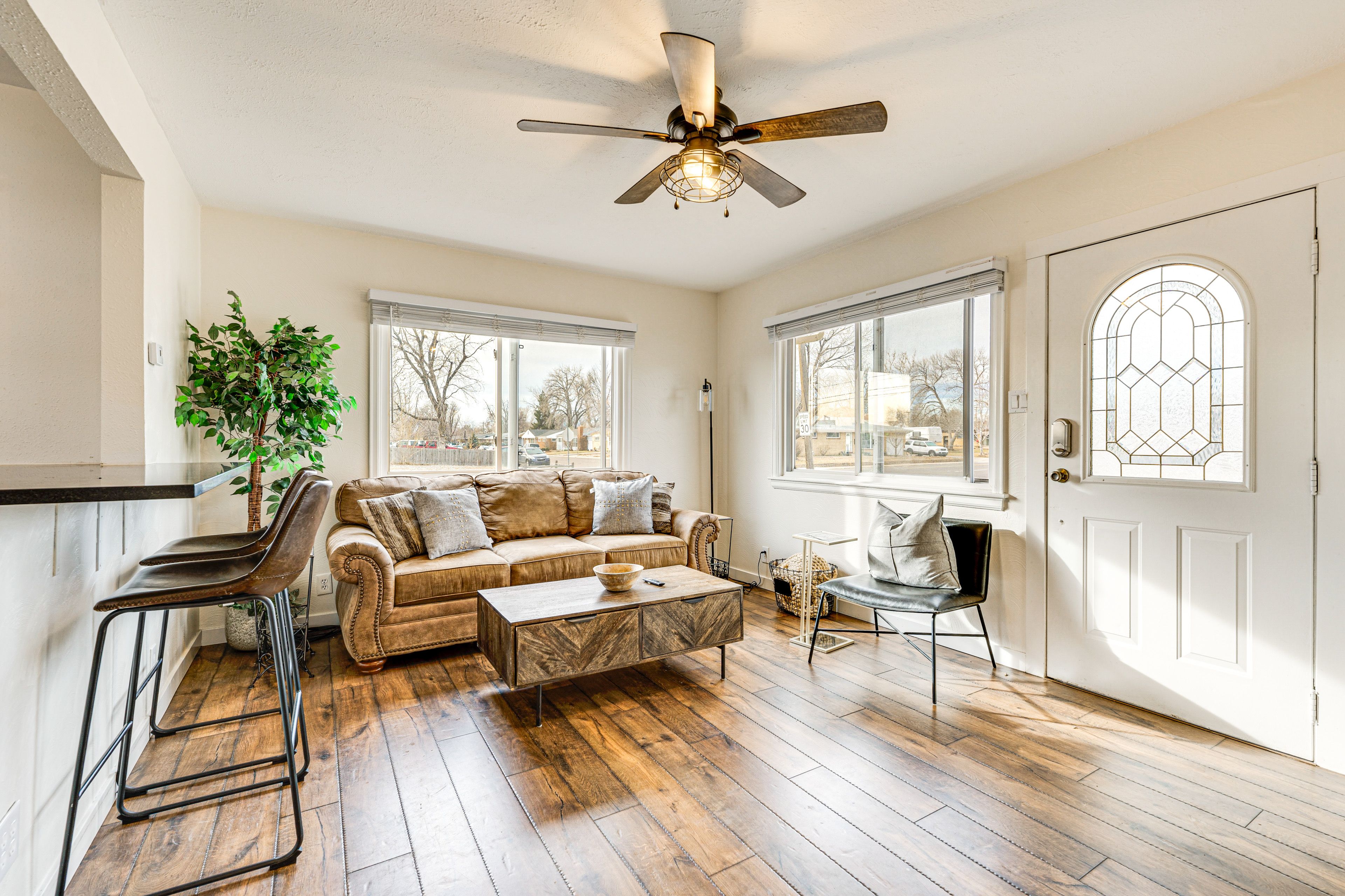 Living Room | Full Sleeper Sofa | Central Heating | Window A/C Units | Free WiFi