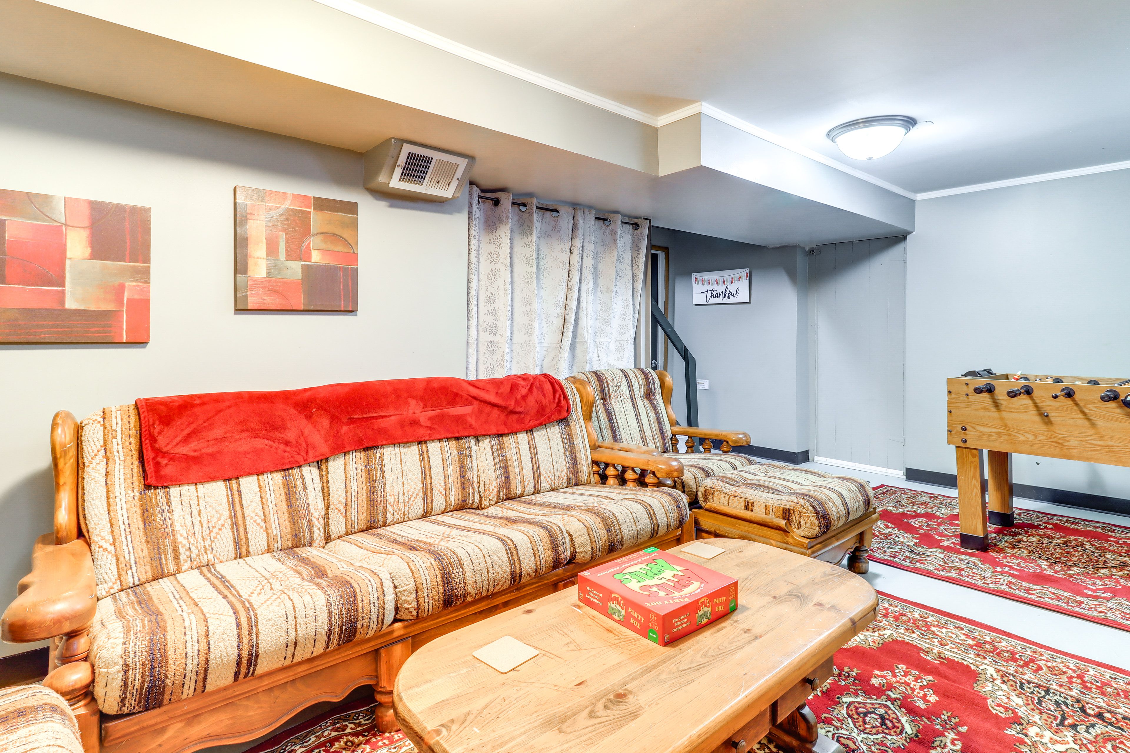 Game Room | Smart TV | Foosball Table | Board Games | Lower Level