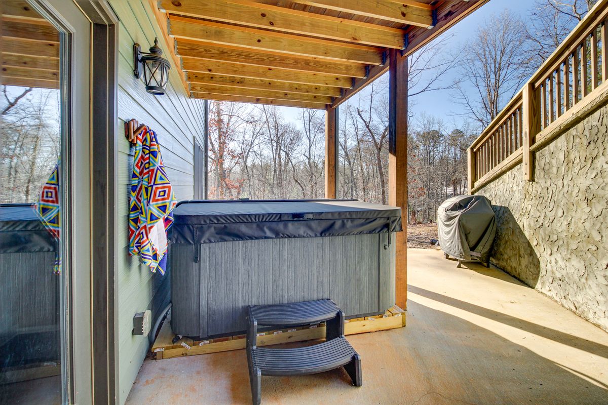 Hot tub