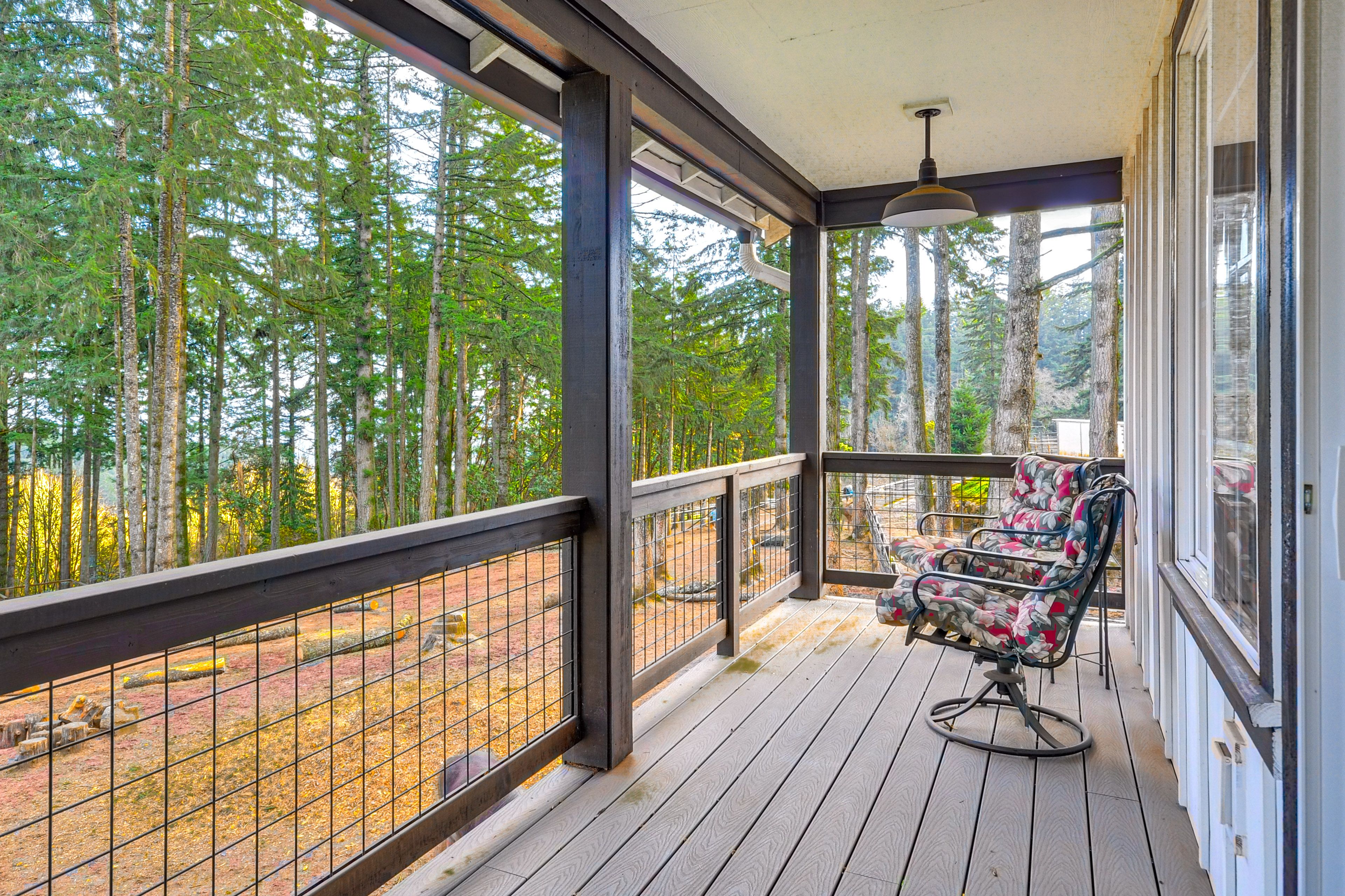 Private Deck