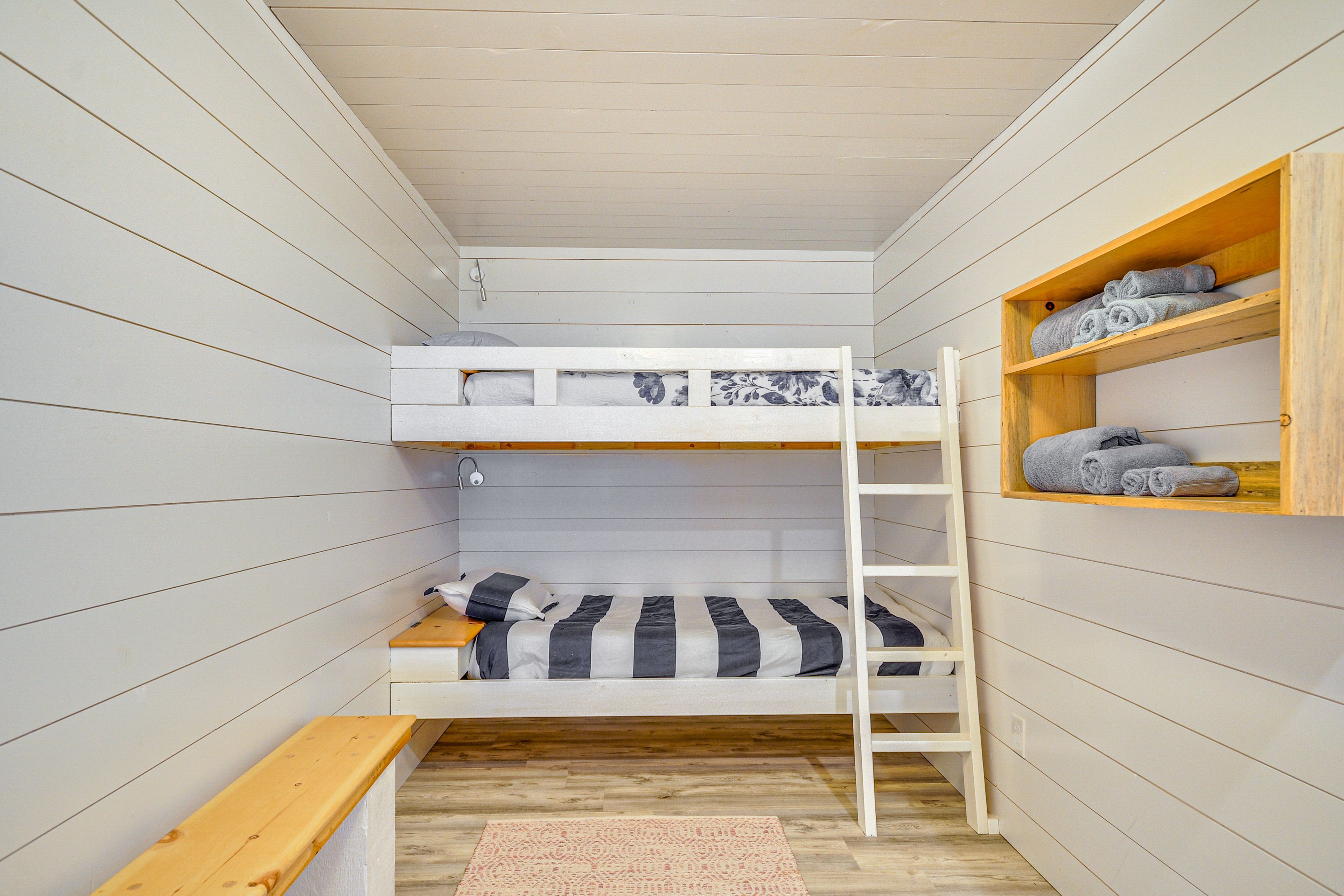 Bedroom 2 | Twin Bunk Bed | Ground Floor