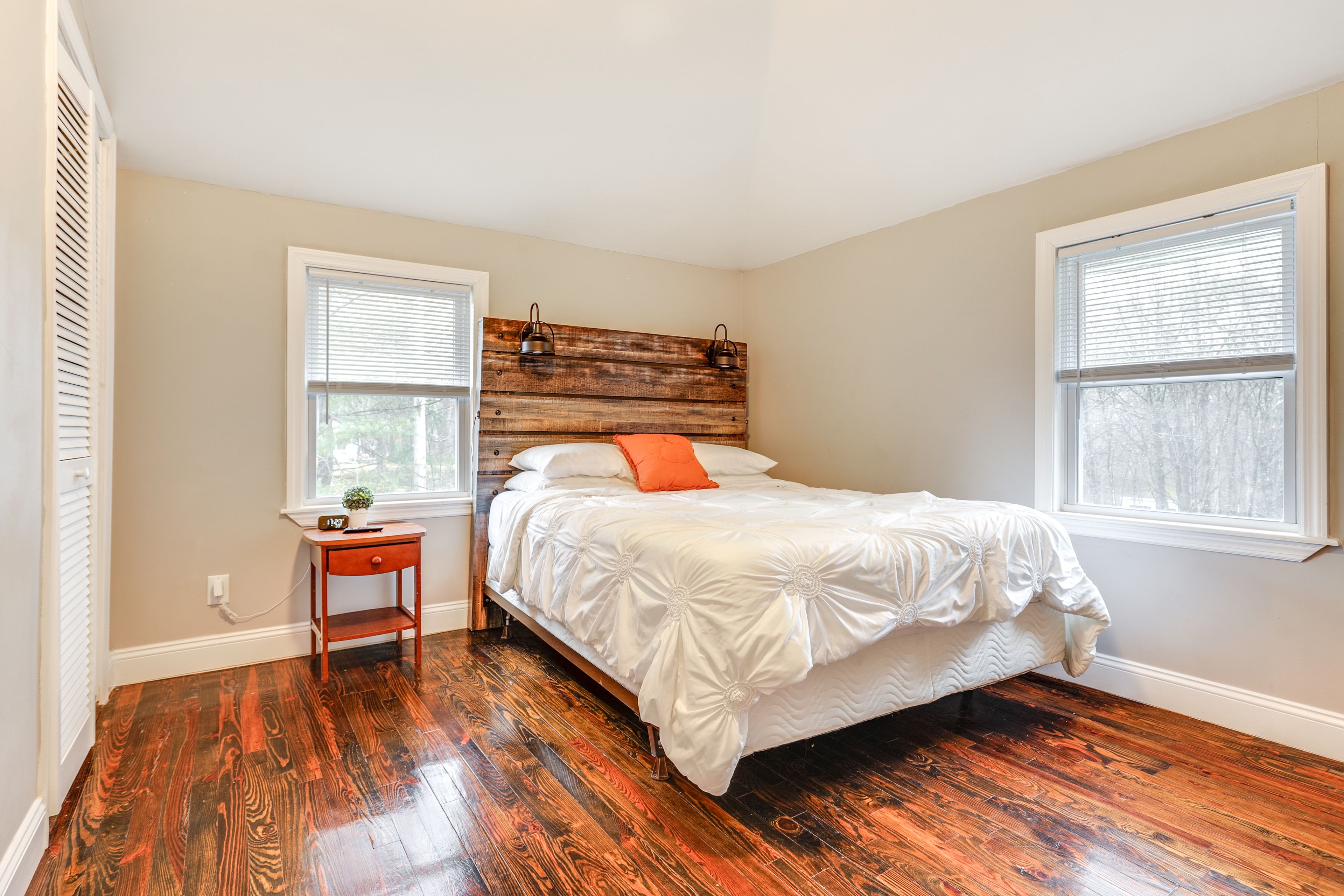 Bedroom 2 | Queen Bed | 2nd Floor