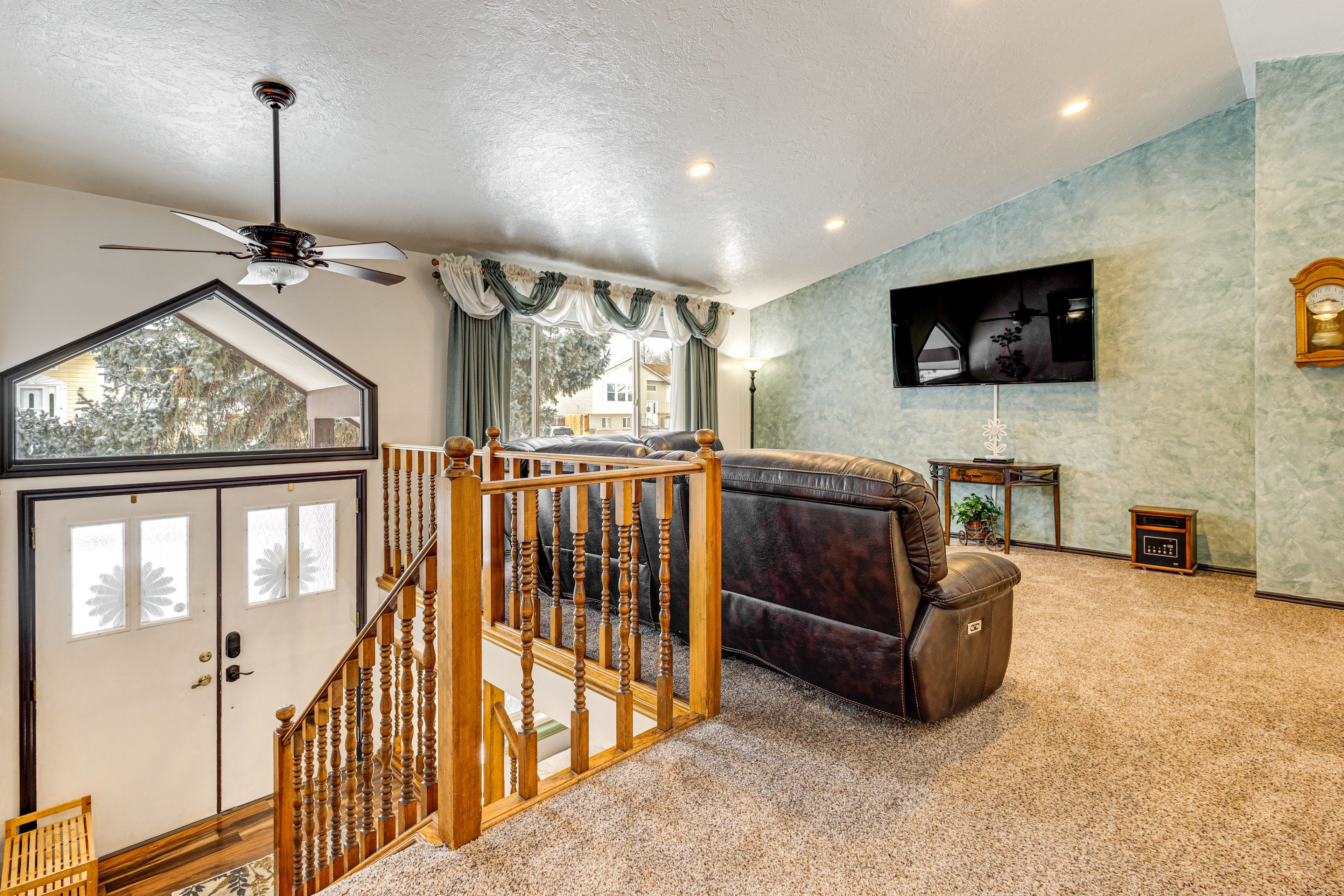 Stairs to Main Level