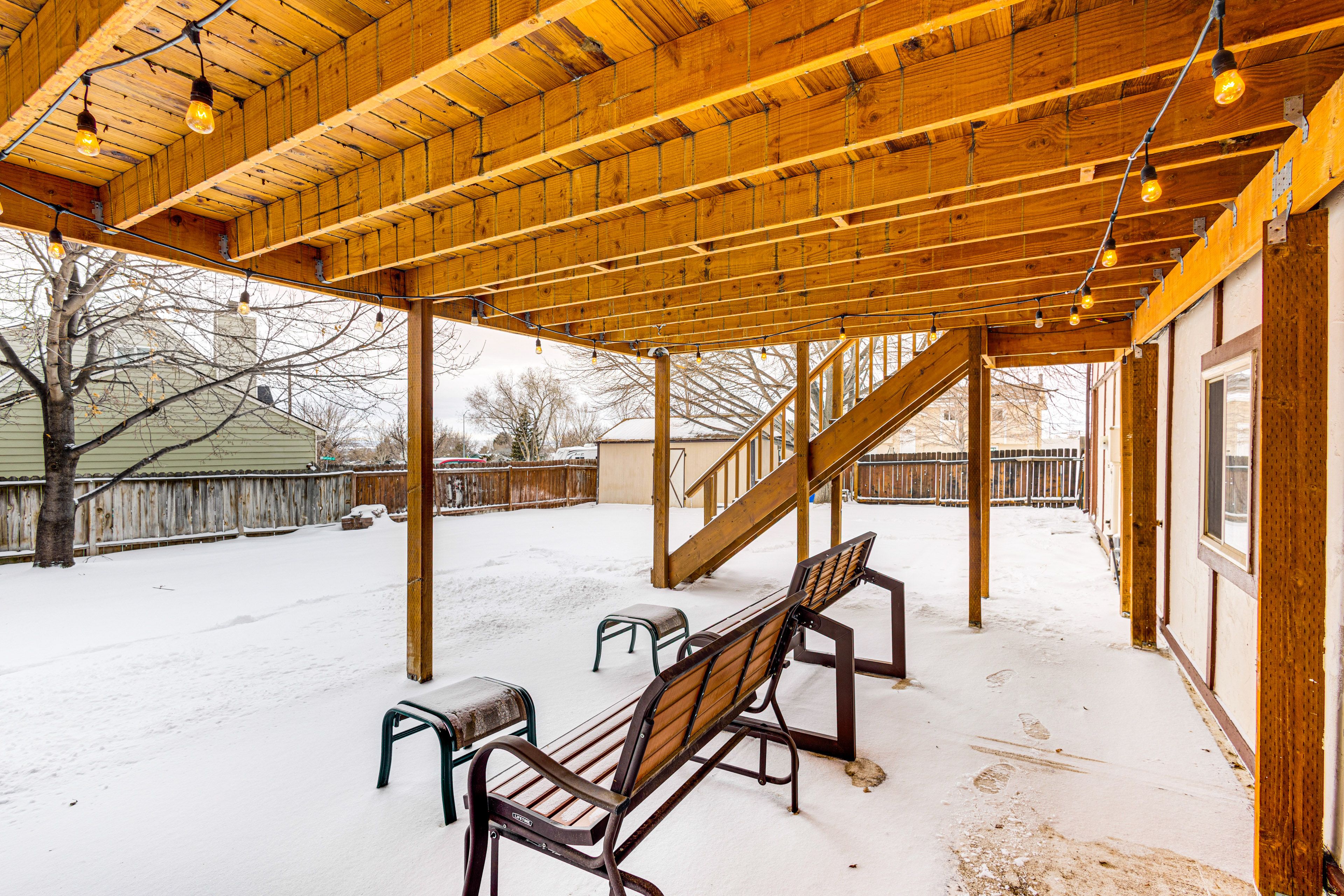 Covered Patio | Seating