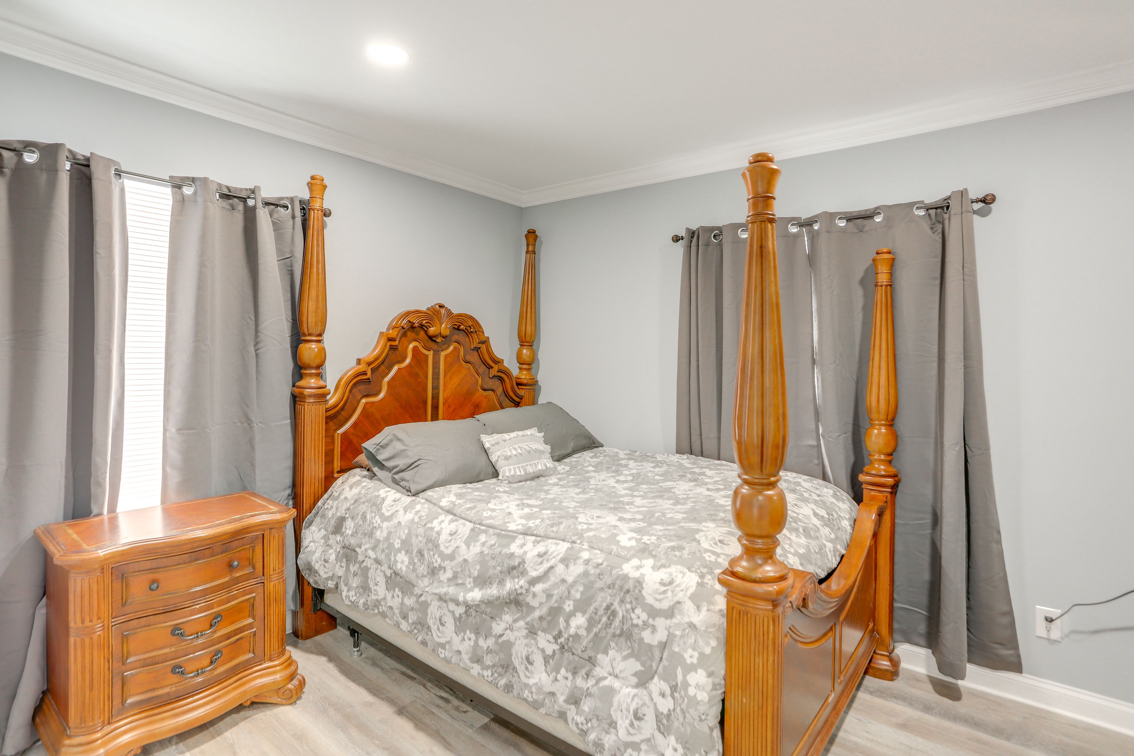Bedroom 3 | Queen Bed | 2nd Floor