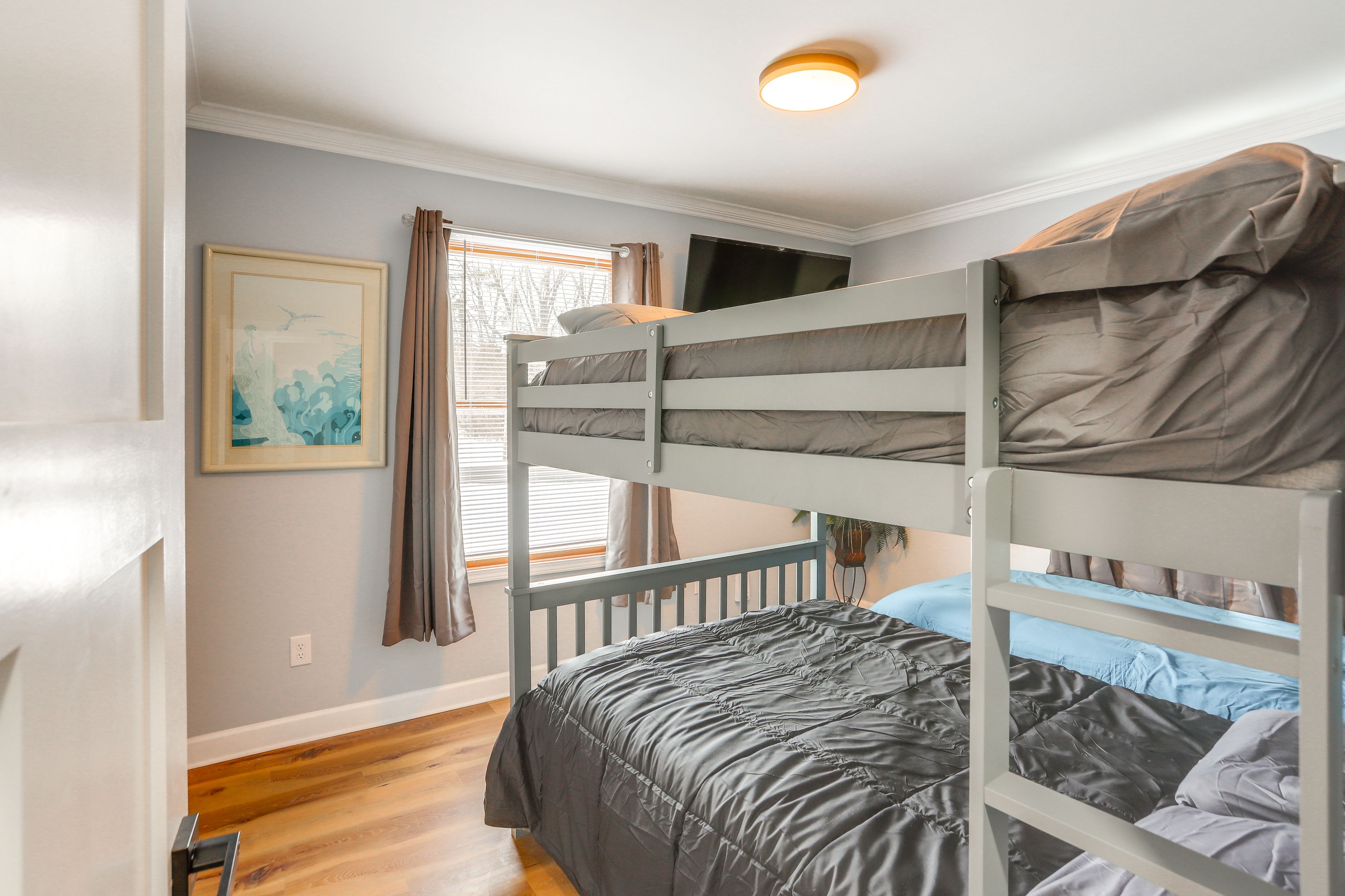Bedroom 2 | Full Bunk Bed | Twin Bed | 1st Floor
