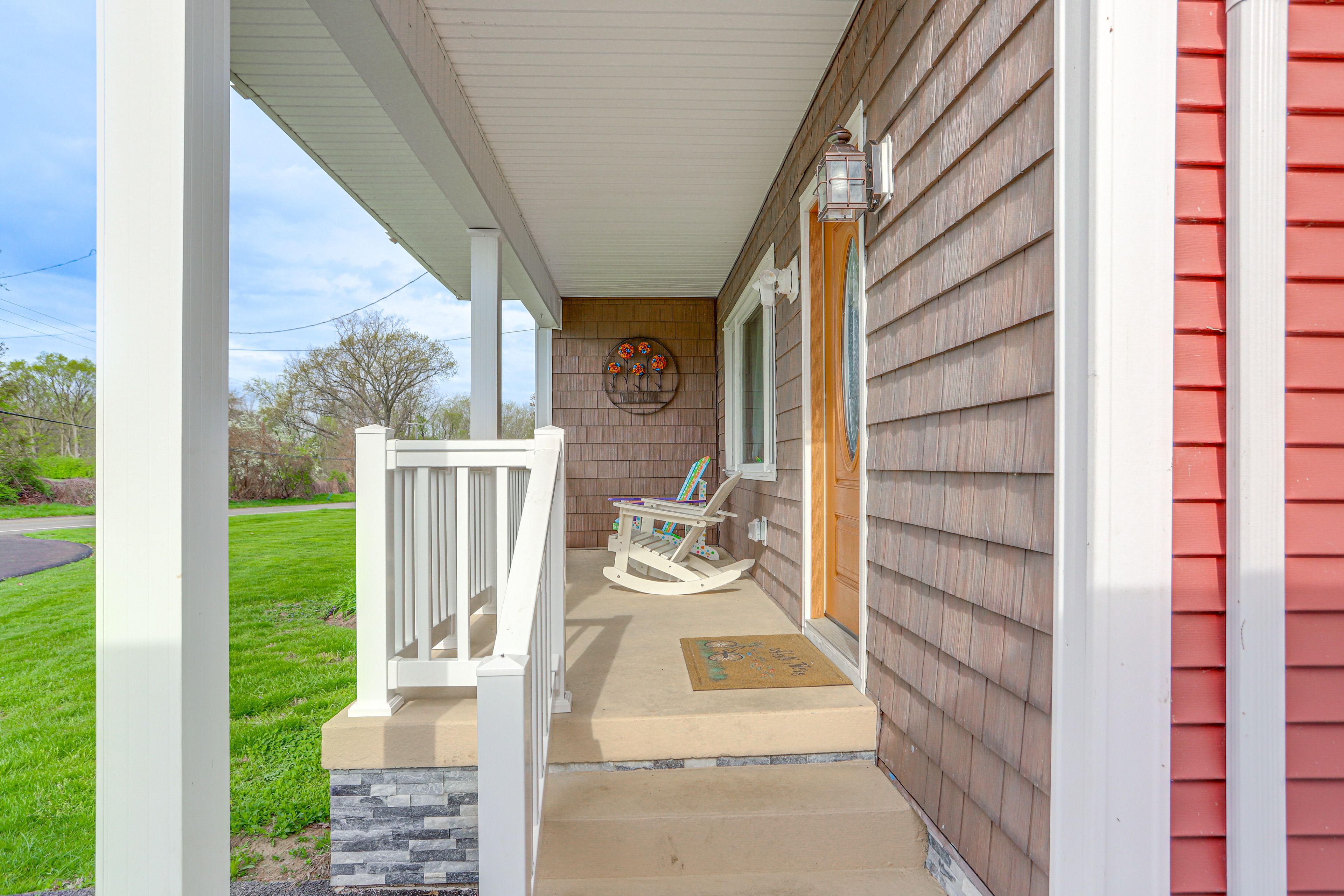 Front Exterior | Porch w/ Seating