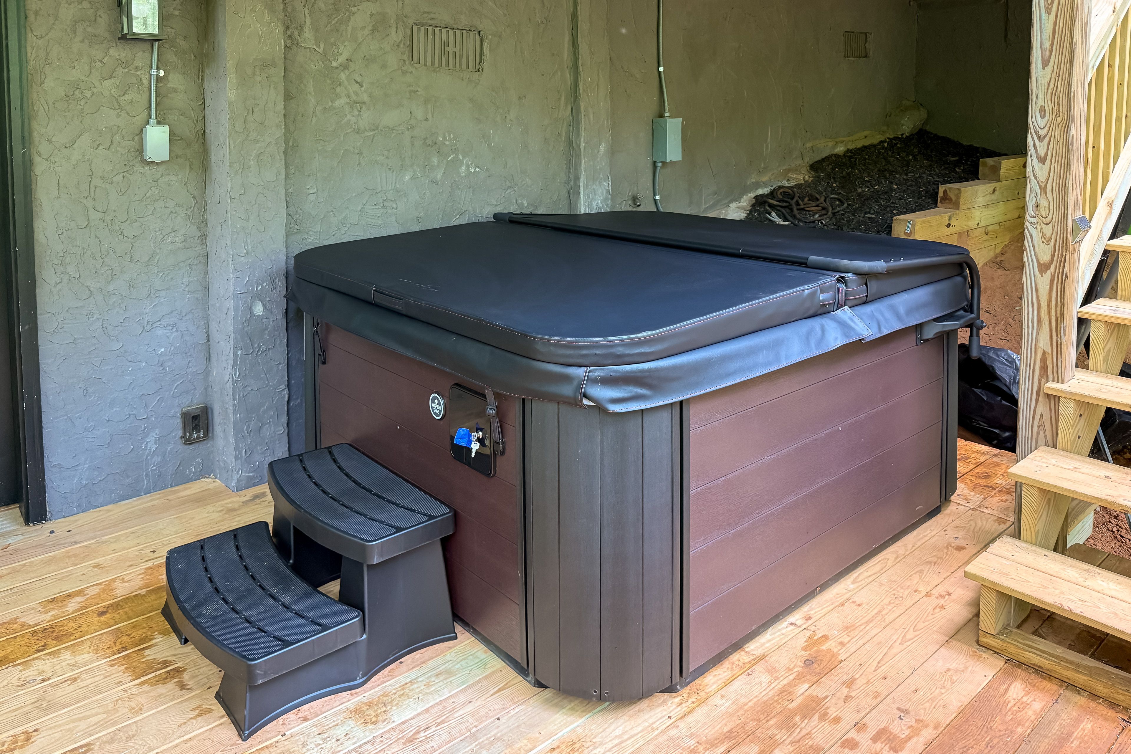 Private Hot Tub