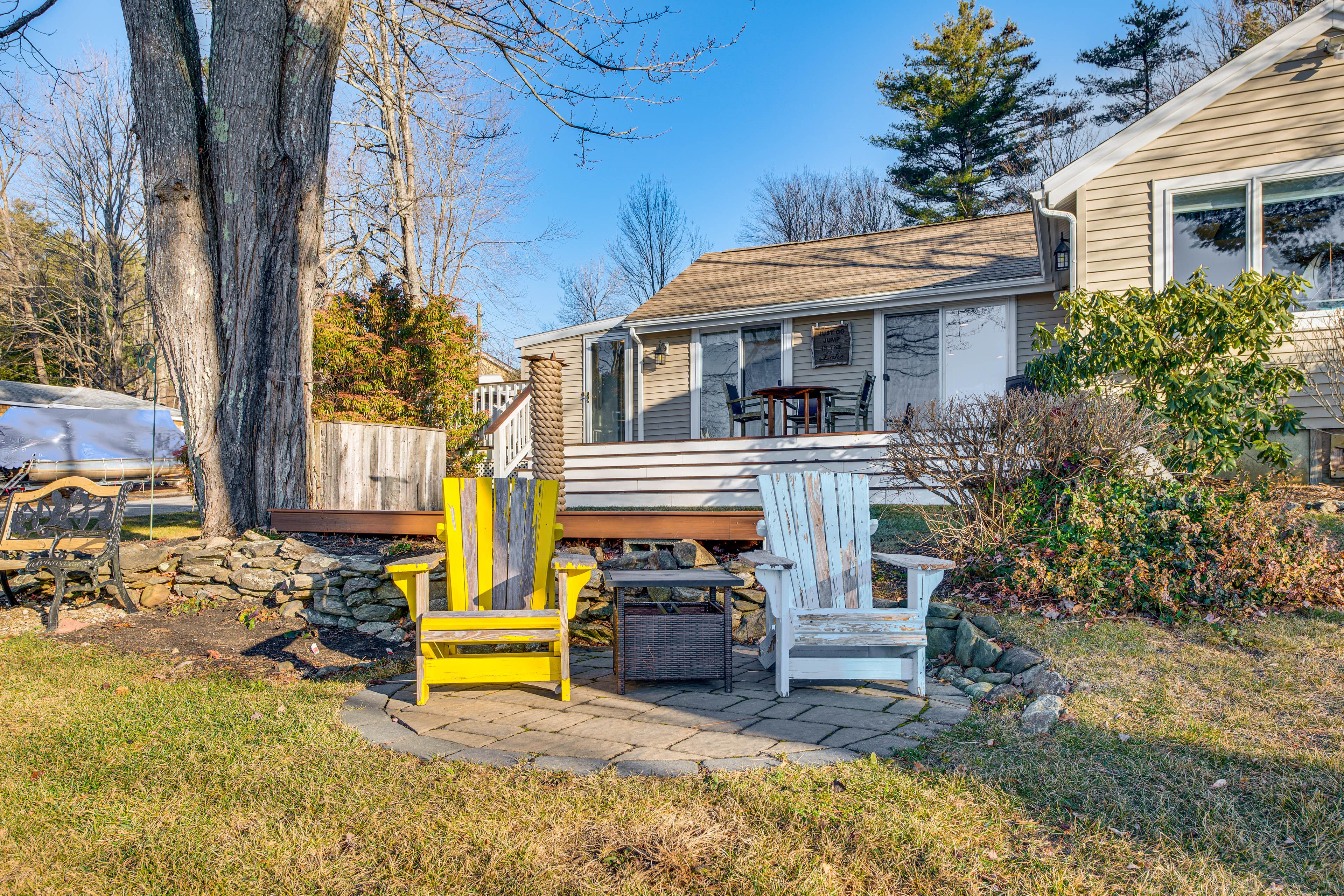 Backyard | Outdoor Seating