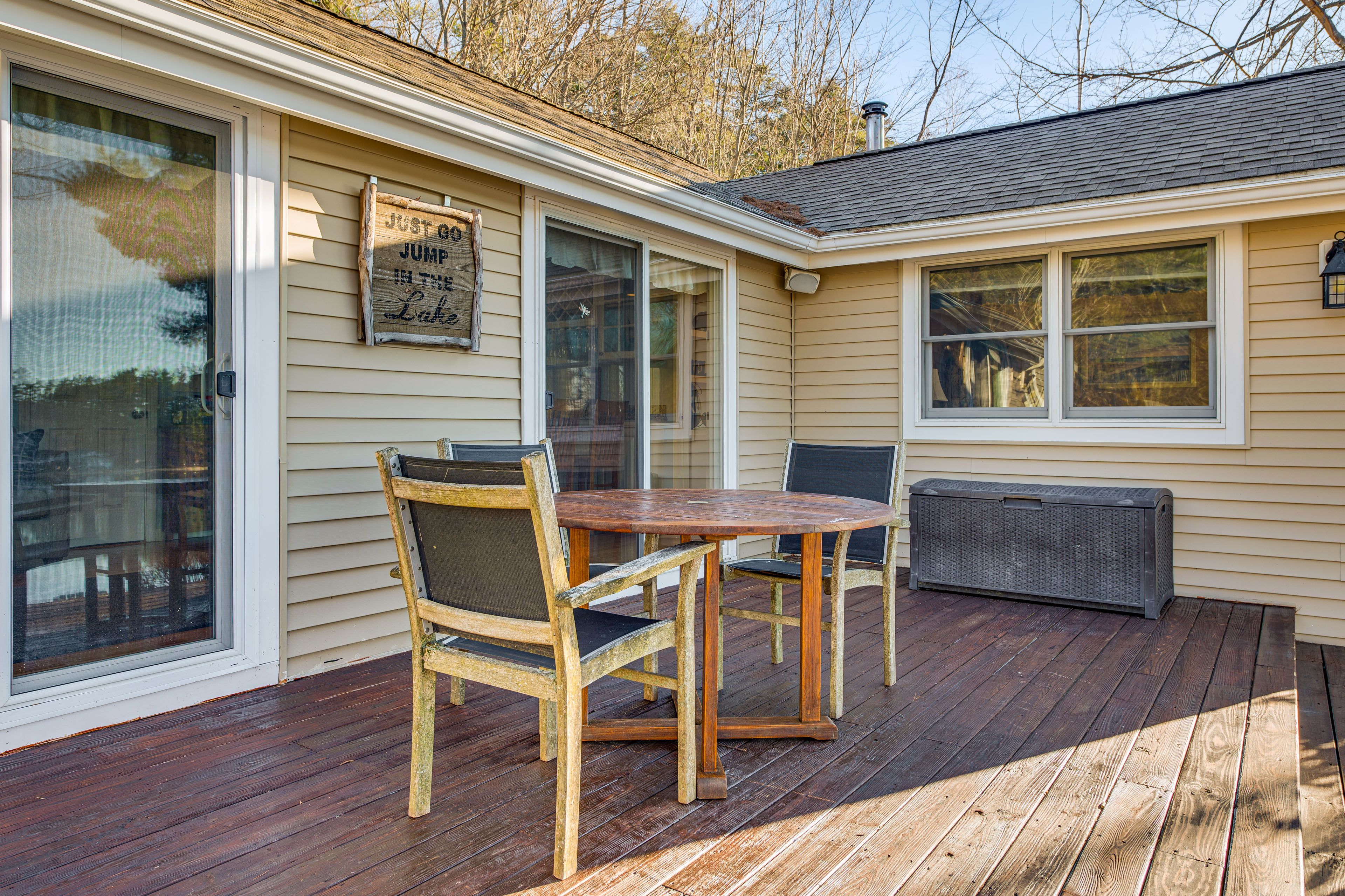 Private Deck