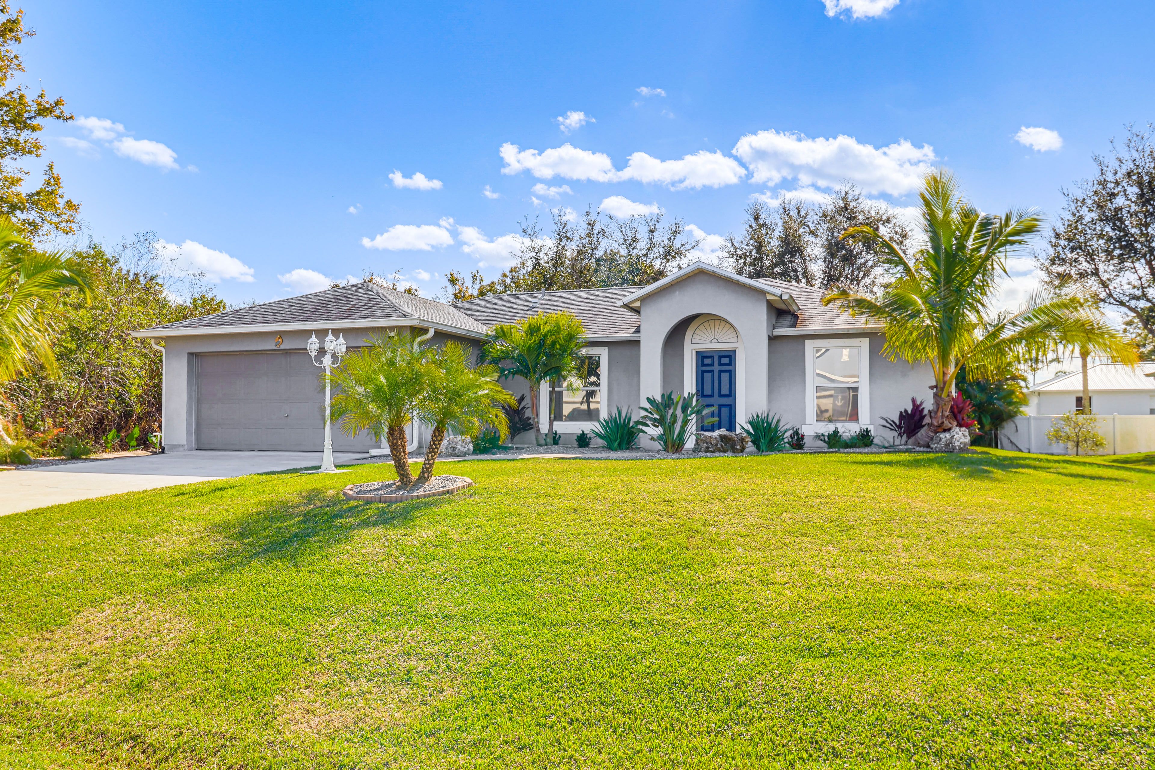 Sebastian Vacation Rental | 3BR | 2BA | 1 Step to Enter | 1,244 Sq Ft