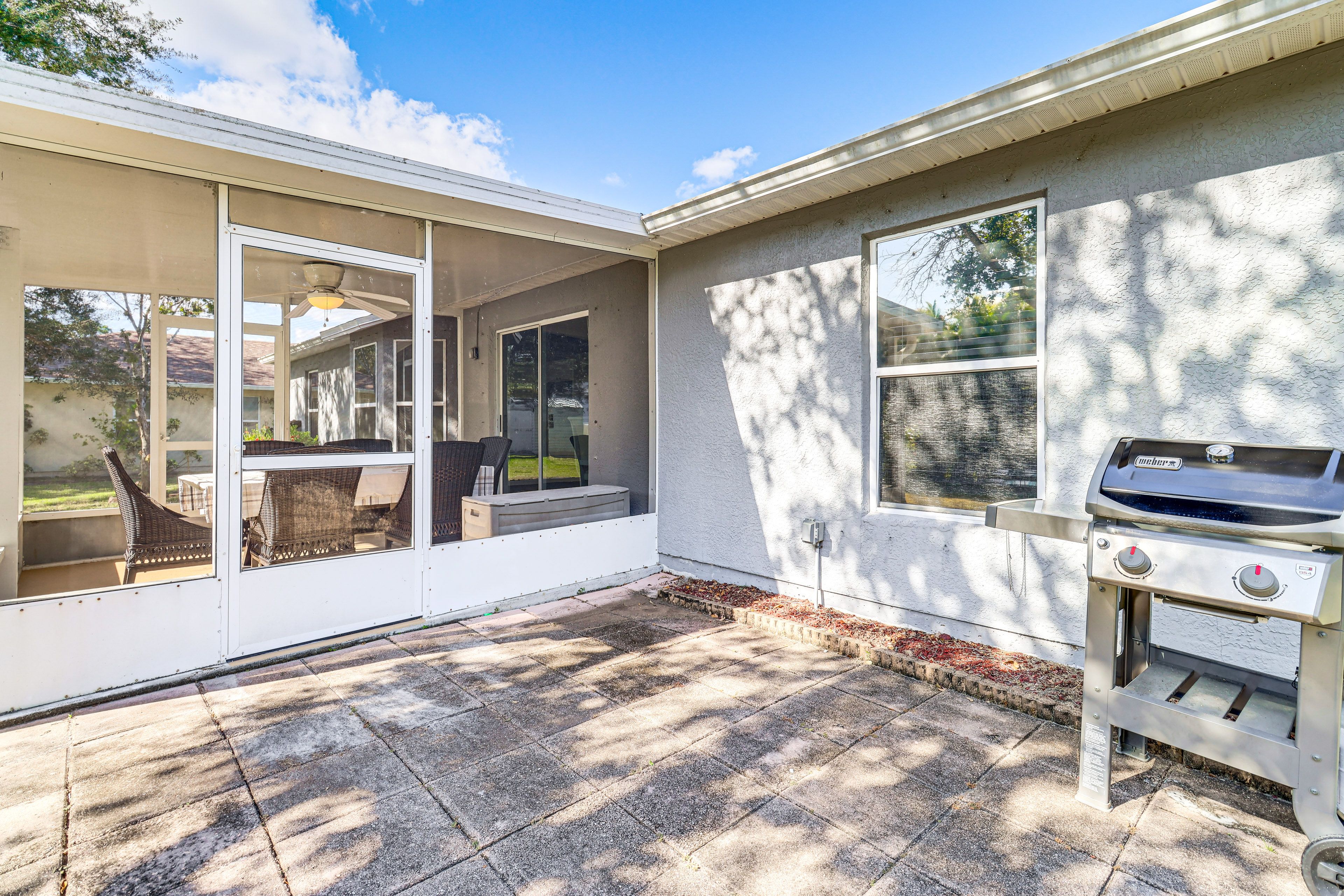 Patio Area | Gas Grill