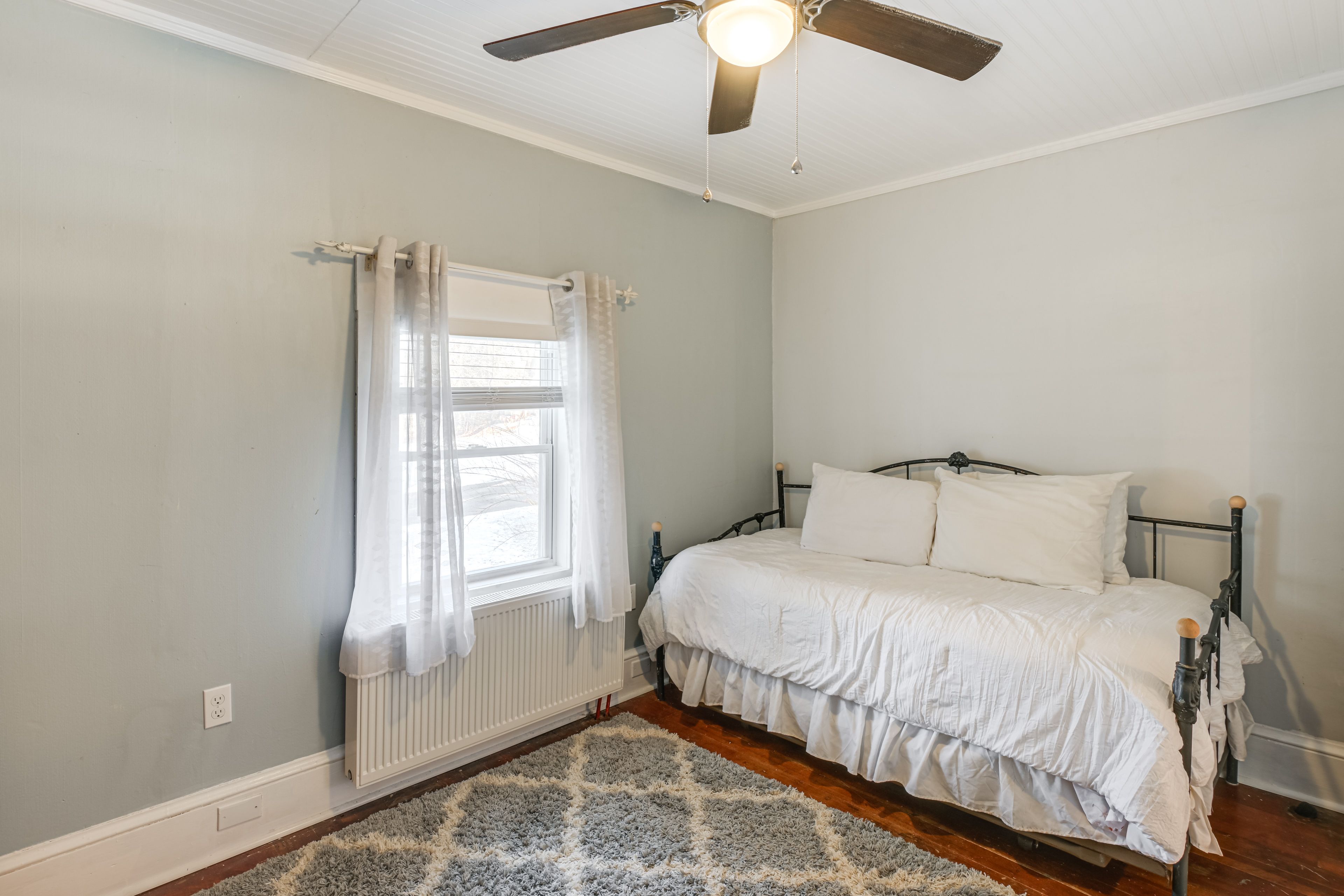 Bedroom 3 | Twin Daybed w/ Twin Trundle | Main Level