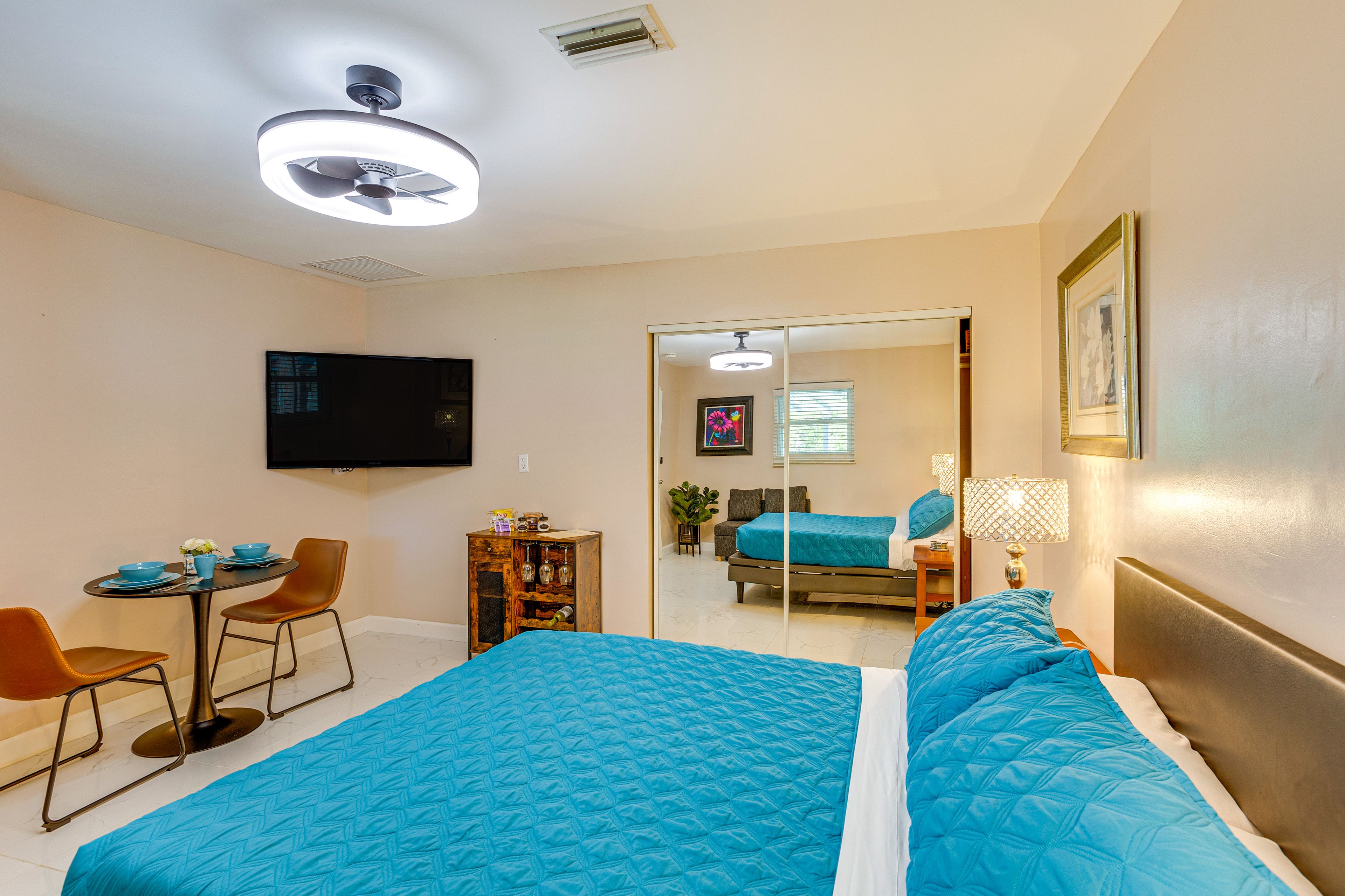 Bedroom | Bistro Dining Set | Smart TV