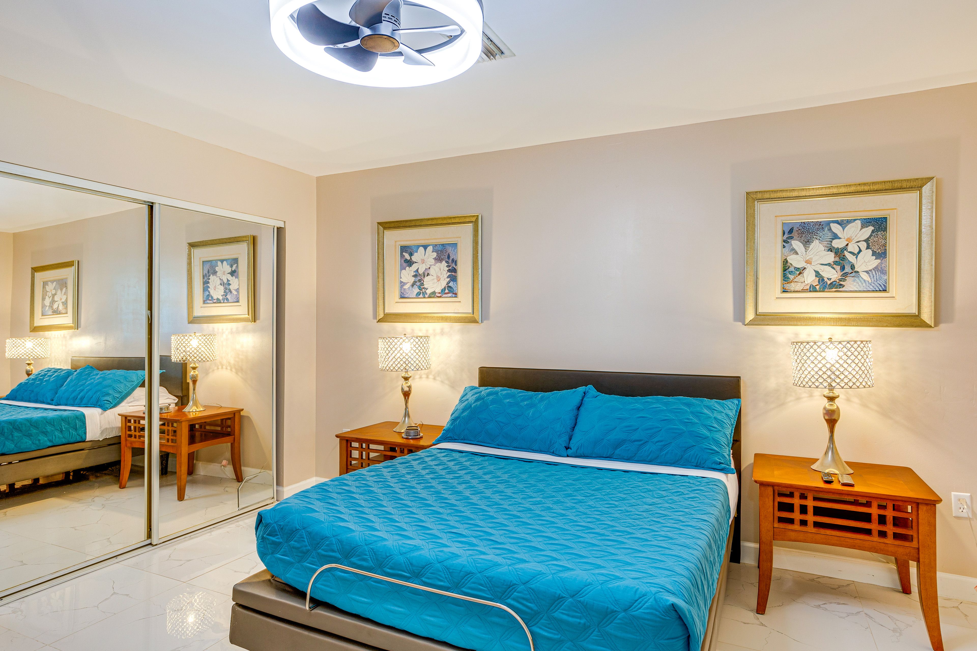 Bedroom | Queen Bed | Twin Convertible Sleeper Sofa | Central A/C