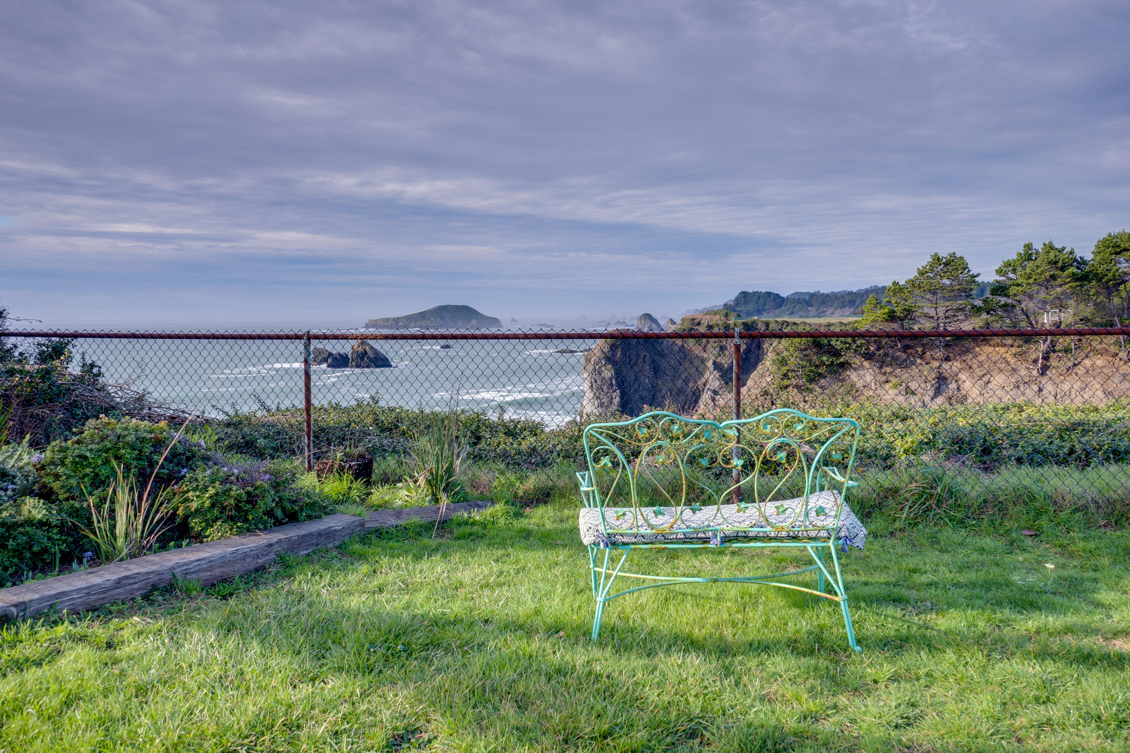 Walk to Ocean Overlook