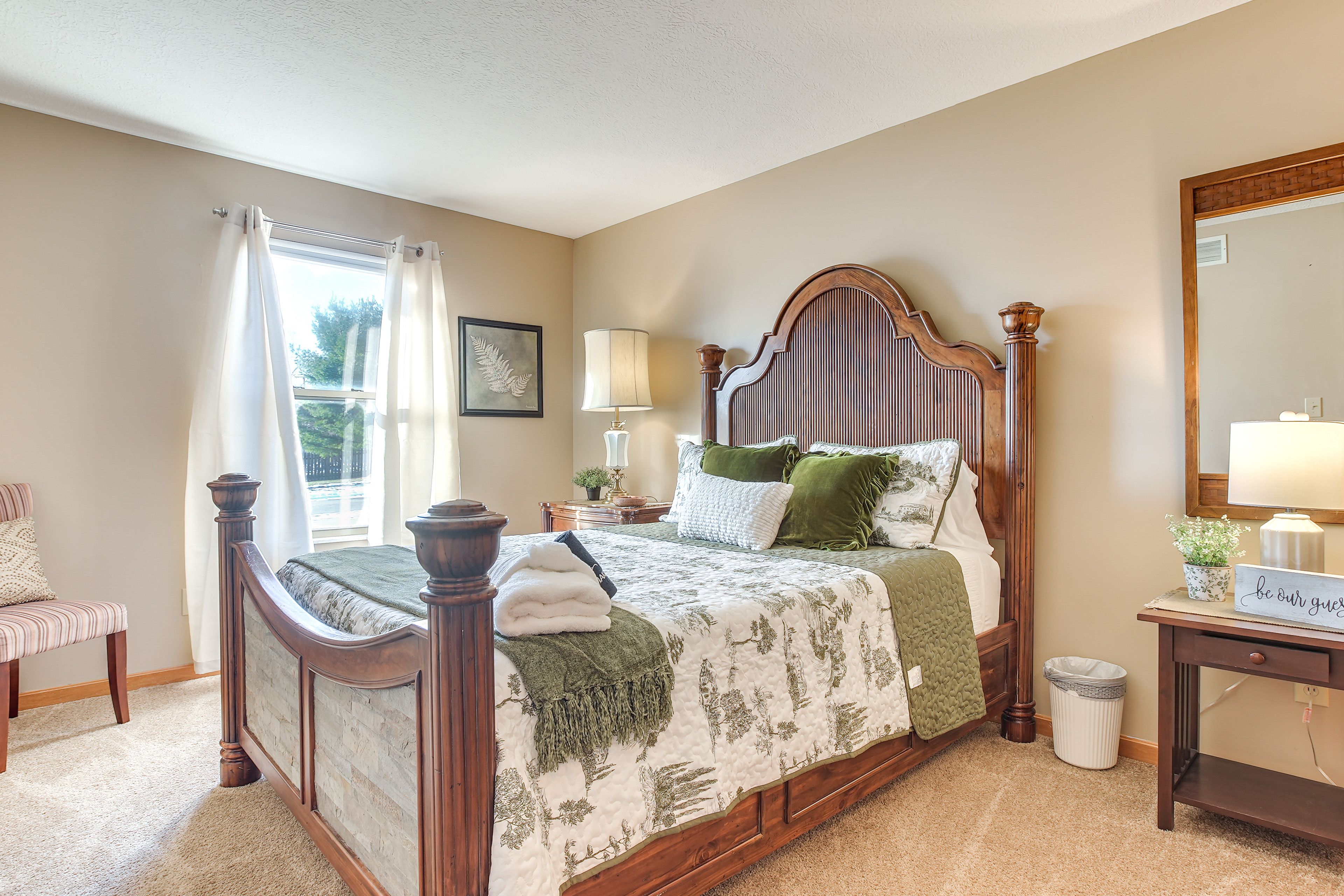 Bedroom 2 | Queen Bed | Main Level