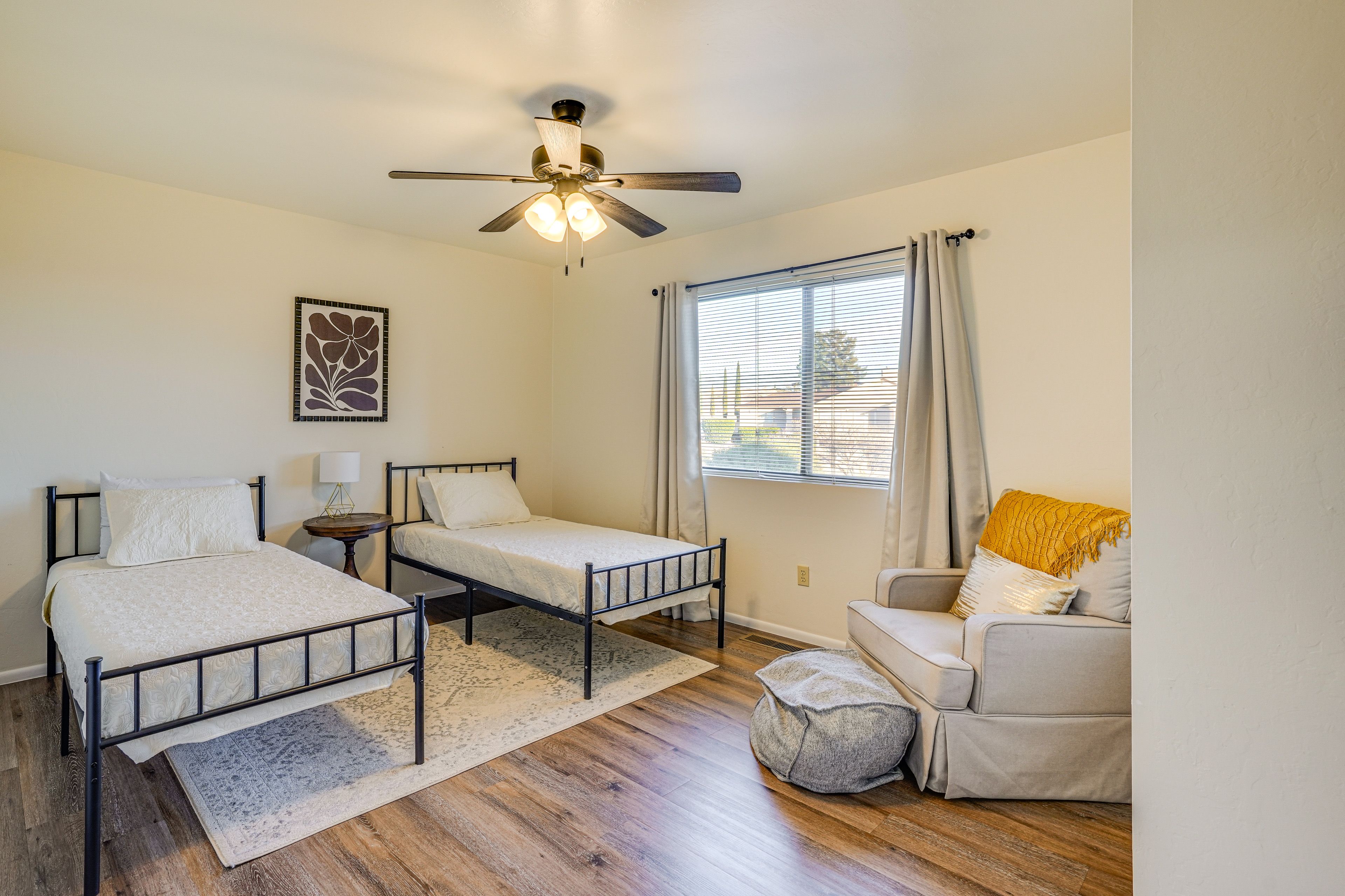 Bedroom 3 | 2 Twin Beds