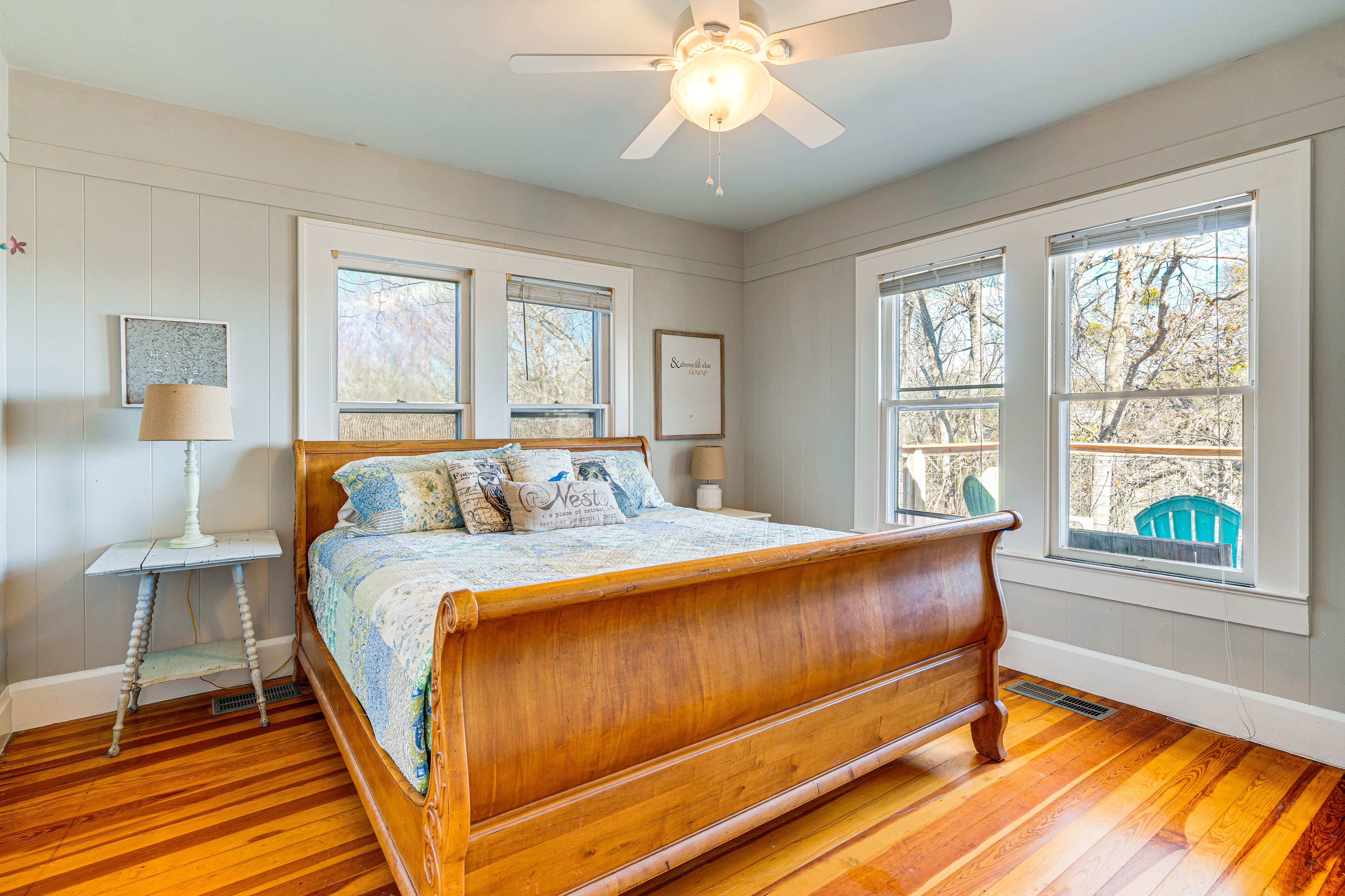 Bedroom 1 | 1st Floor | King Bed | Linens Provided