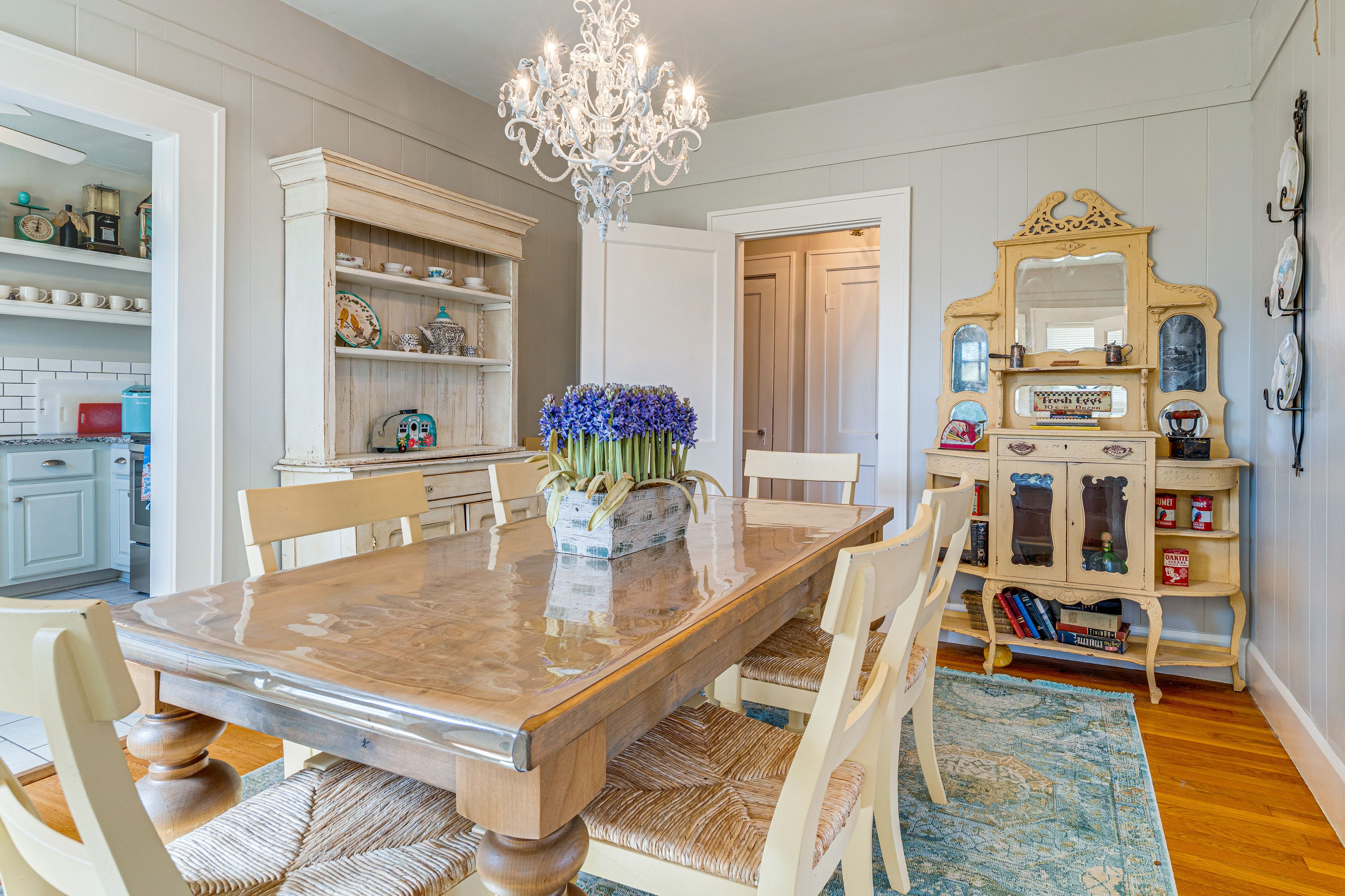 Spicewood Vacation Rental | 3BR | 3BA | 3 Steps to Enter | 1,400 Sq Ft