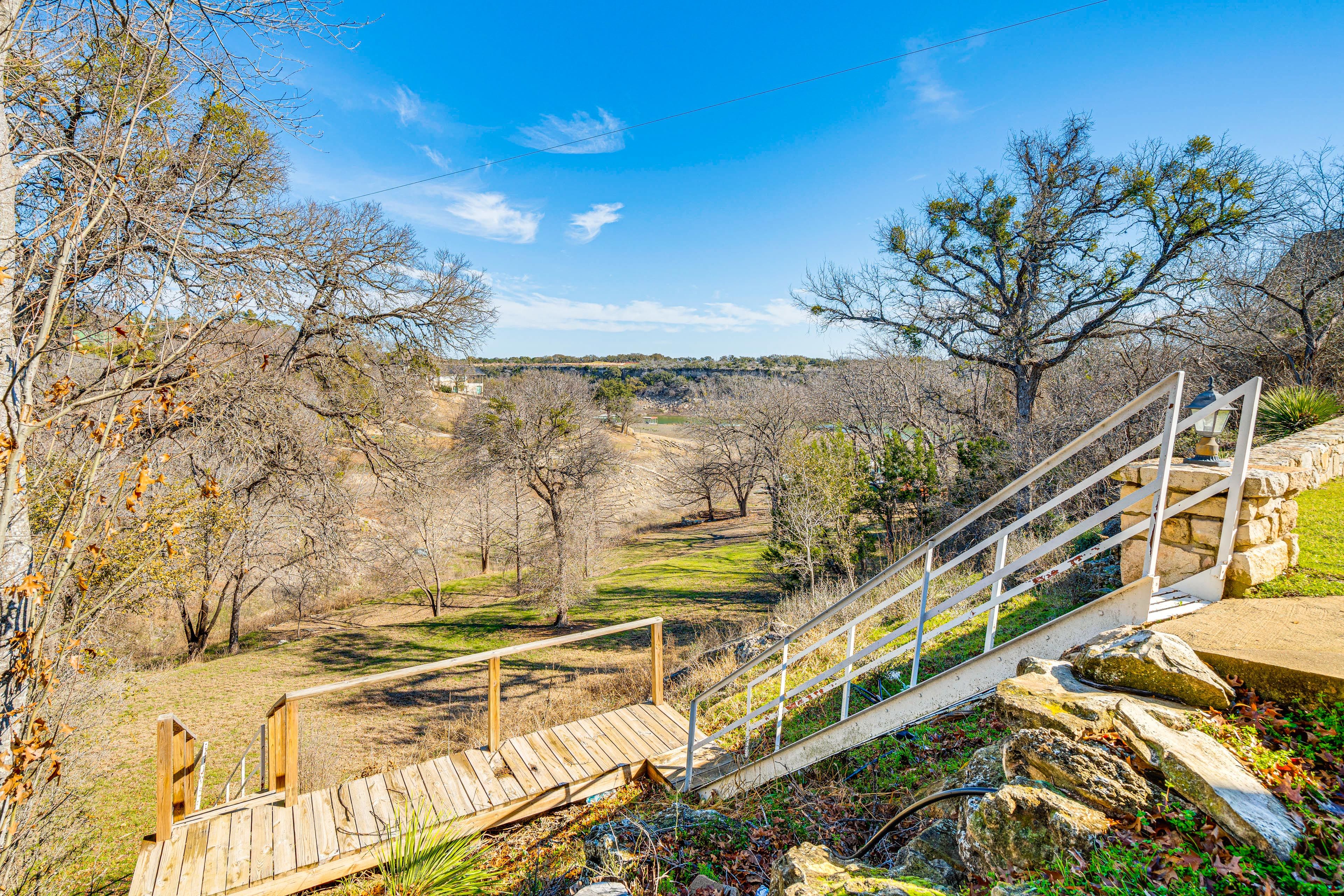 Walking Distance to River