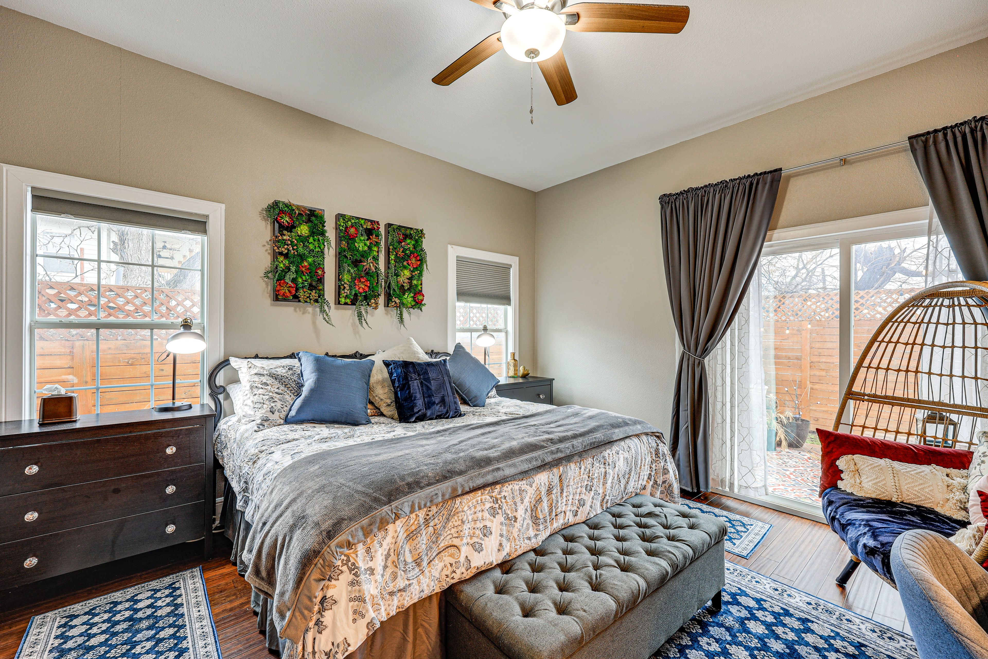 Bedroom 1 | King Bed | Linens Provided