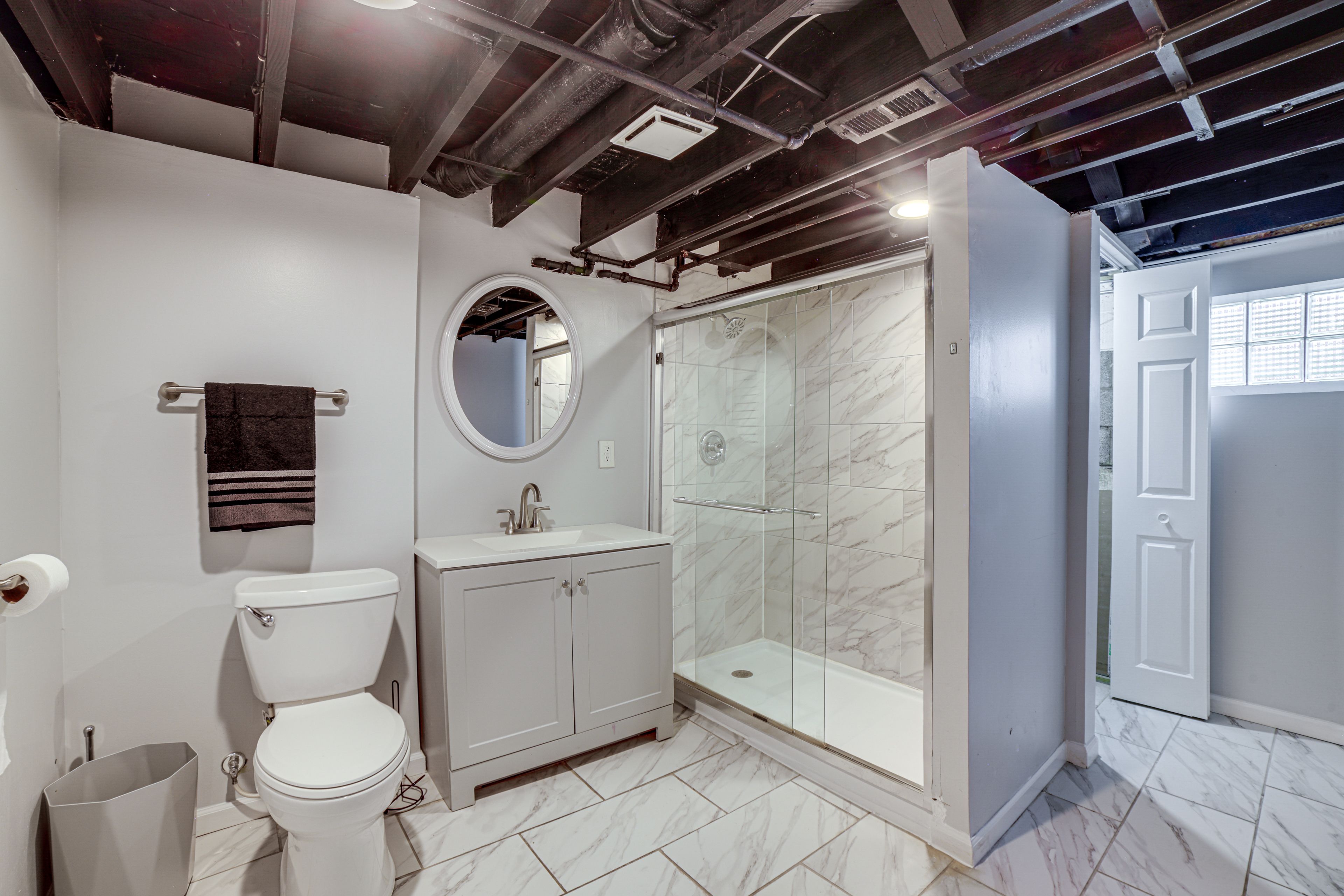 Full Bathroom | Basement