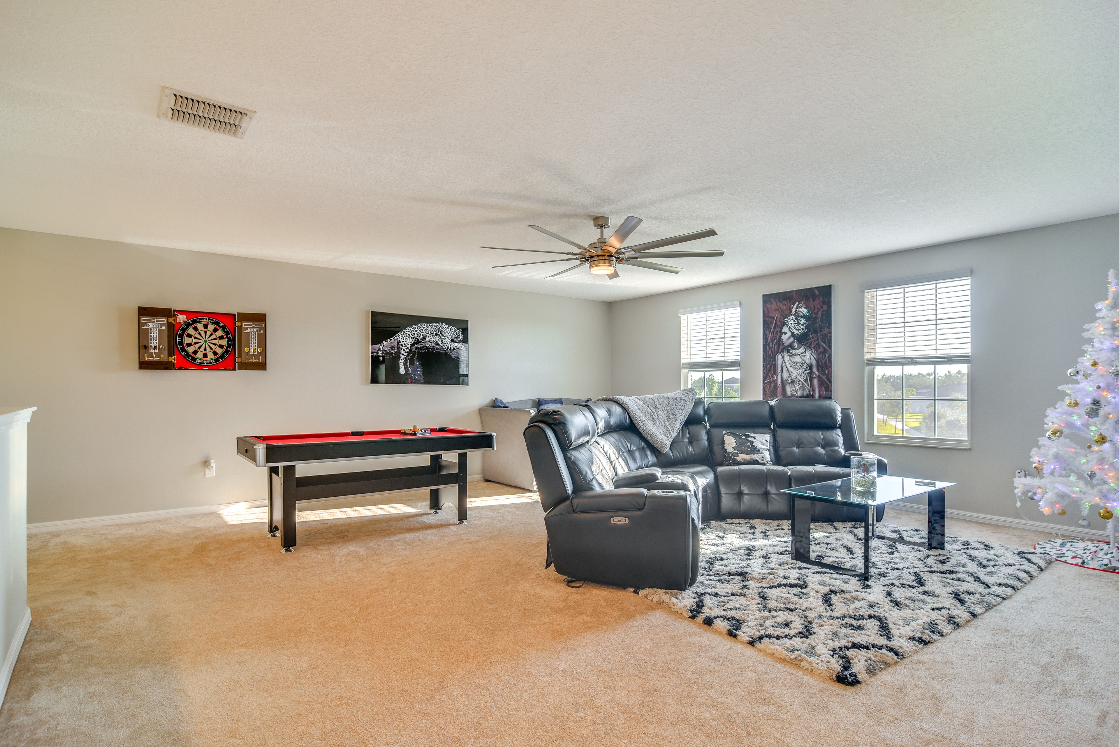 Den | Twin Daybed w/ Twin Trundle | 2nd Floor | Smart TV