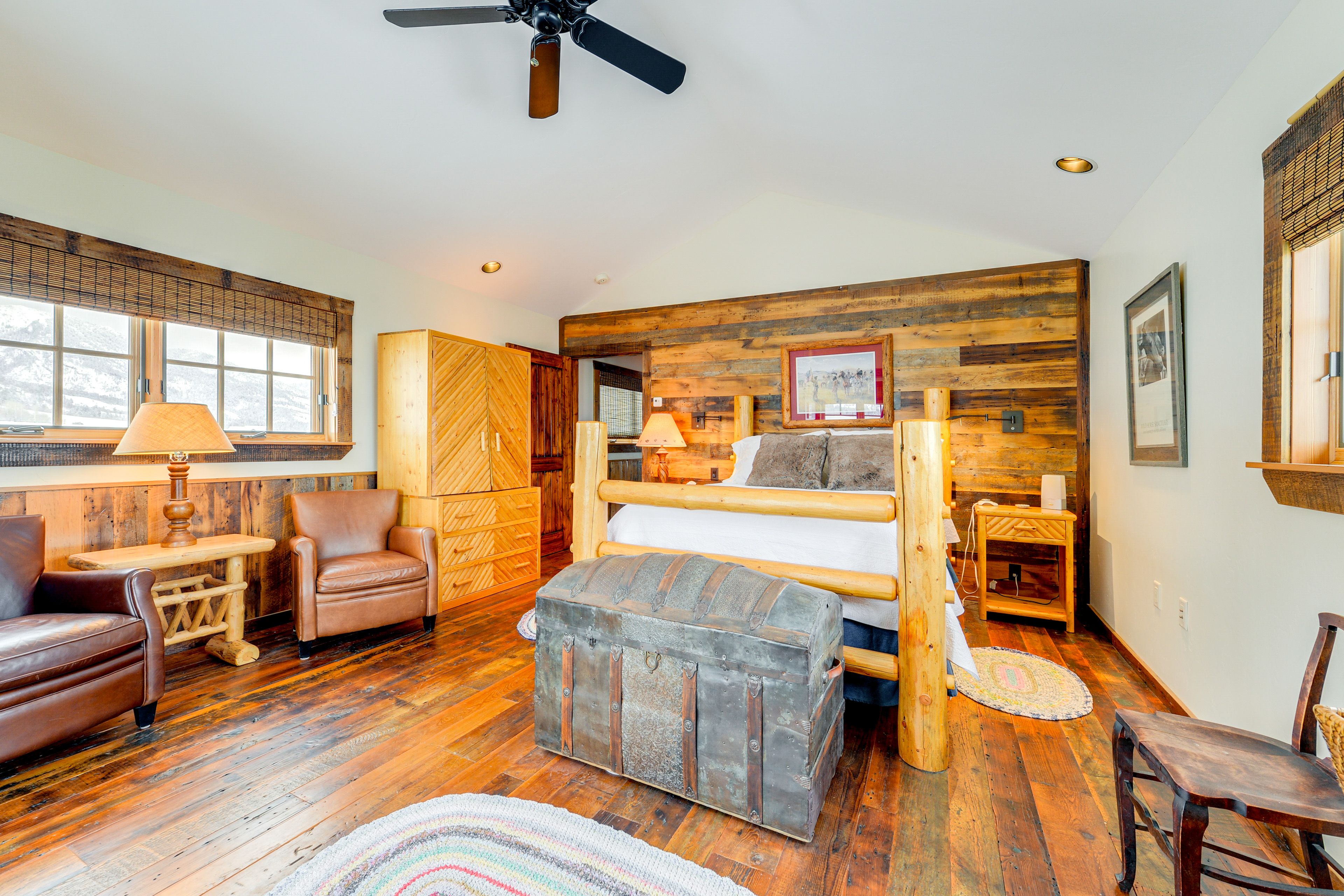 Bedroom 3 | 3rd Floor | Queen Bed