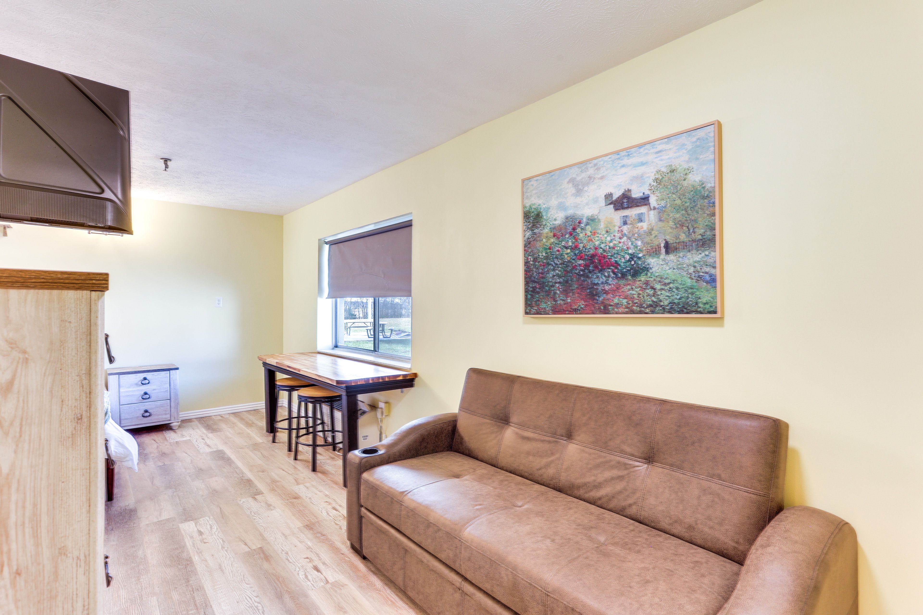 Studio | Living Area | Smart TV | Full Sleeper Sofa | Central A/C & Heating