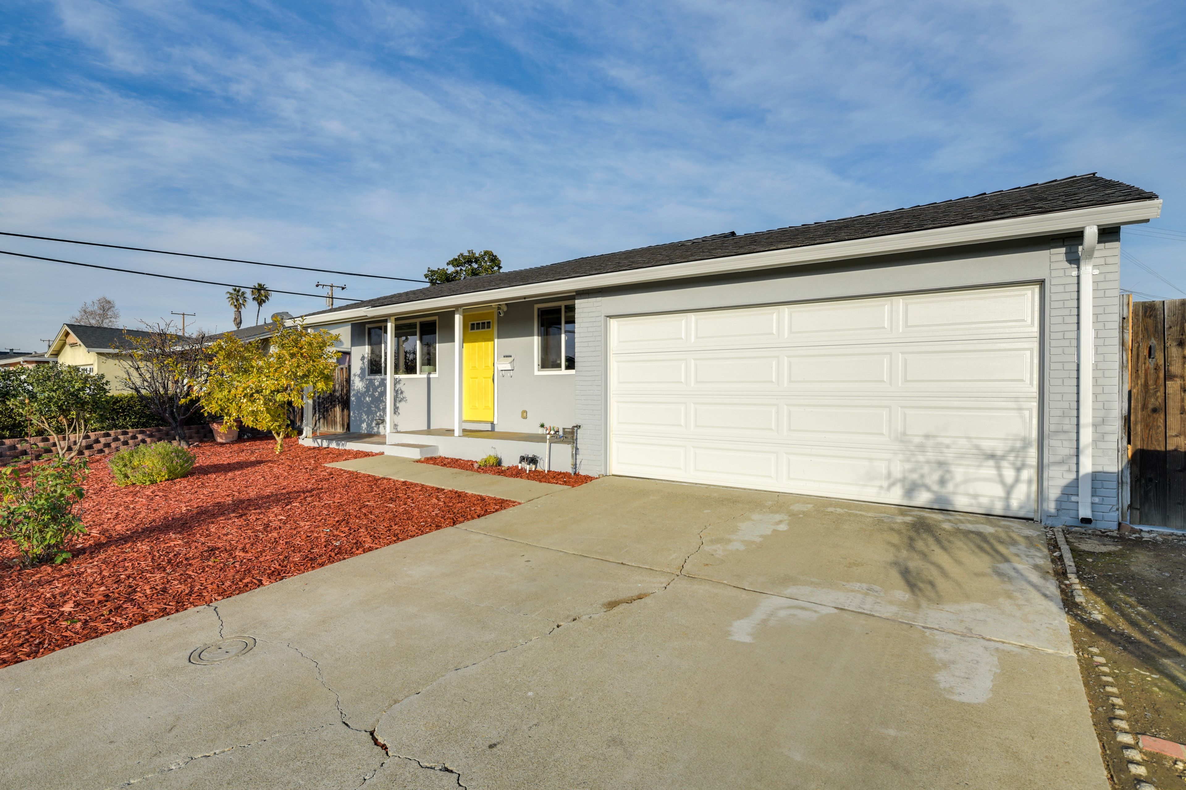 Parking | Driveway (1 Vehicle) | Free Street Parking (2 Vehicles)