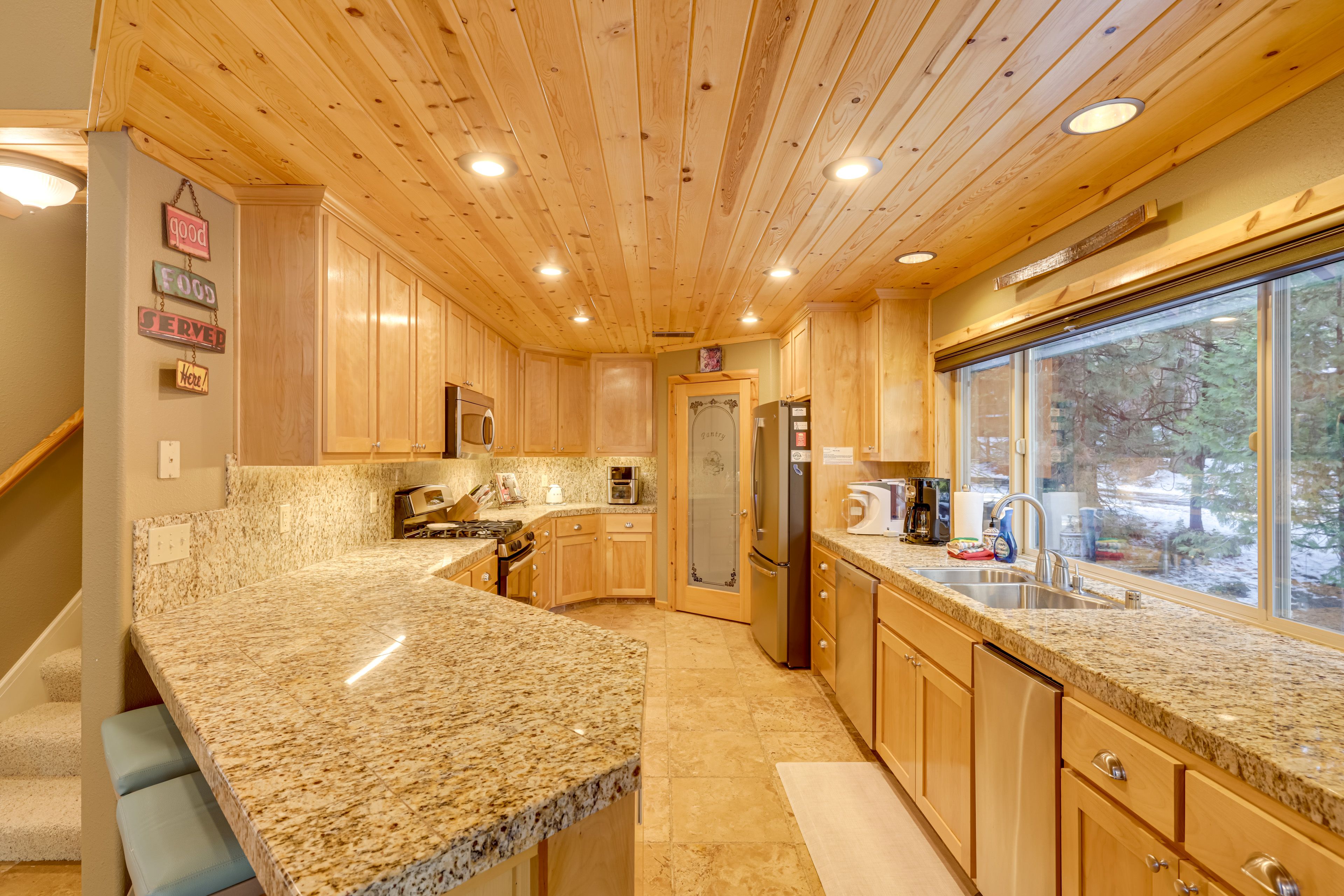 Kitchen | Coffee Makers | Cooking Basics | Main Level