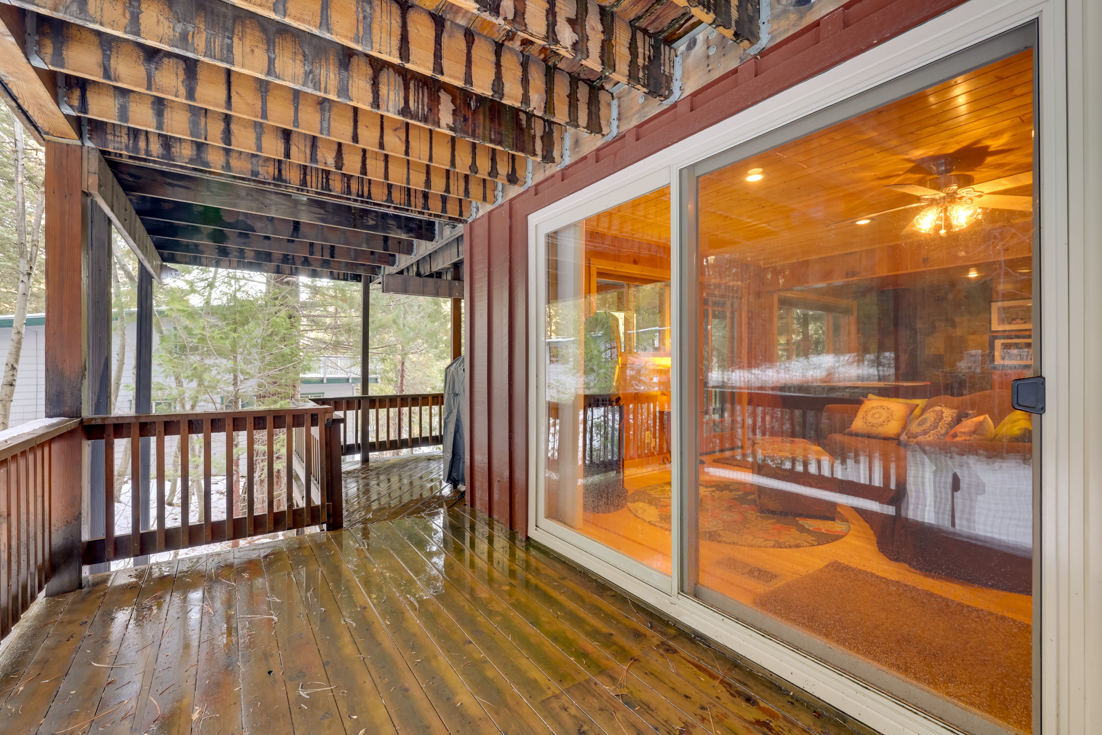 Lower Deck