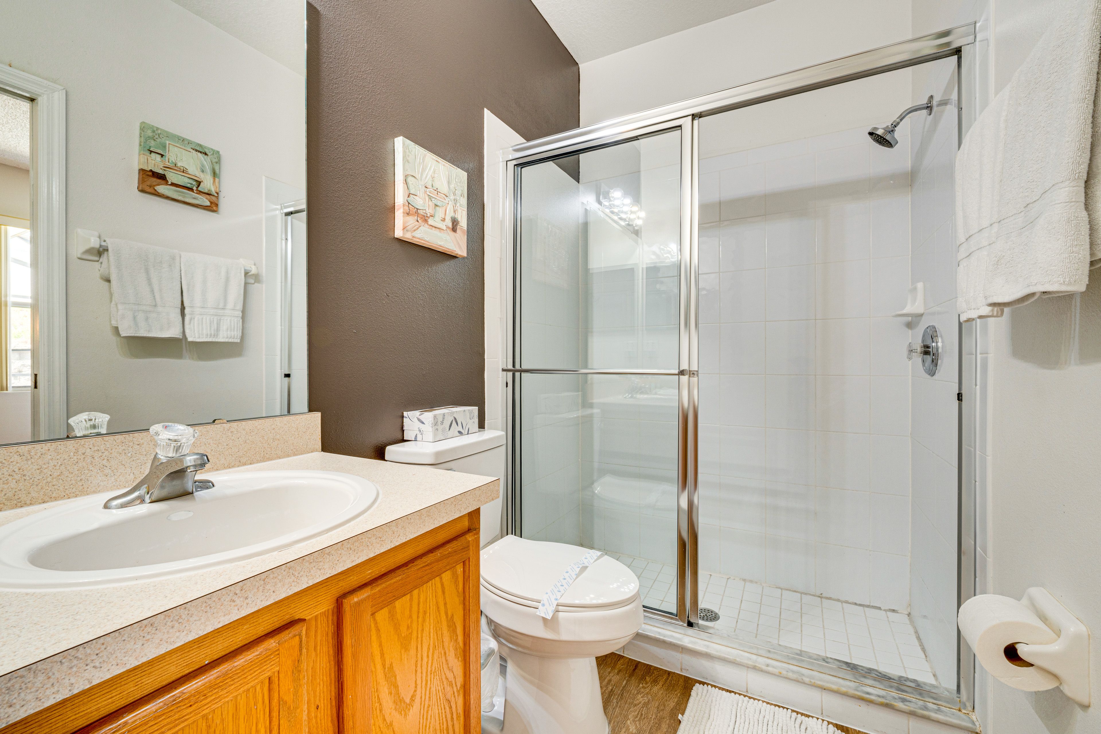 En-Suite Bathroom